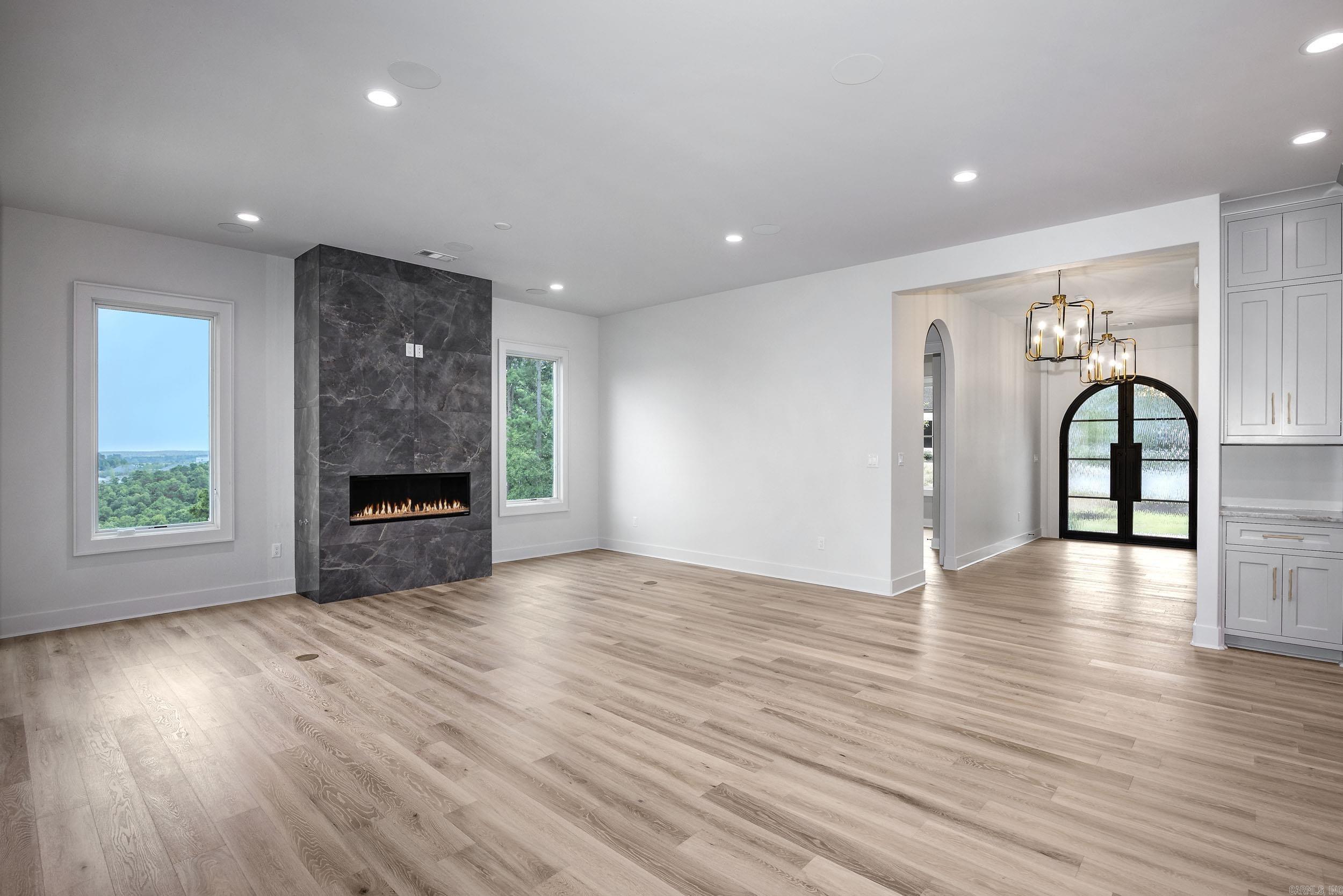 CHENAL VALLEY "FALSTONE COURT" - Residential