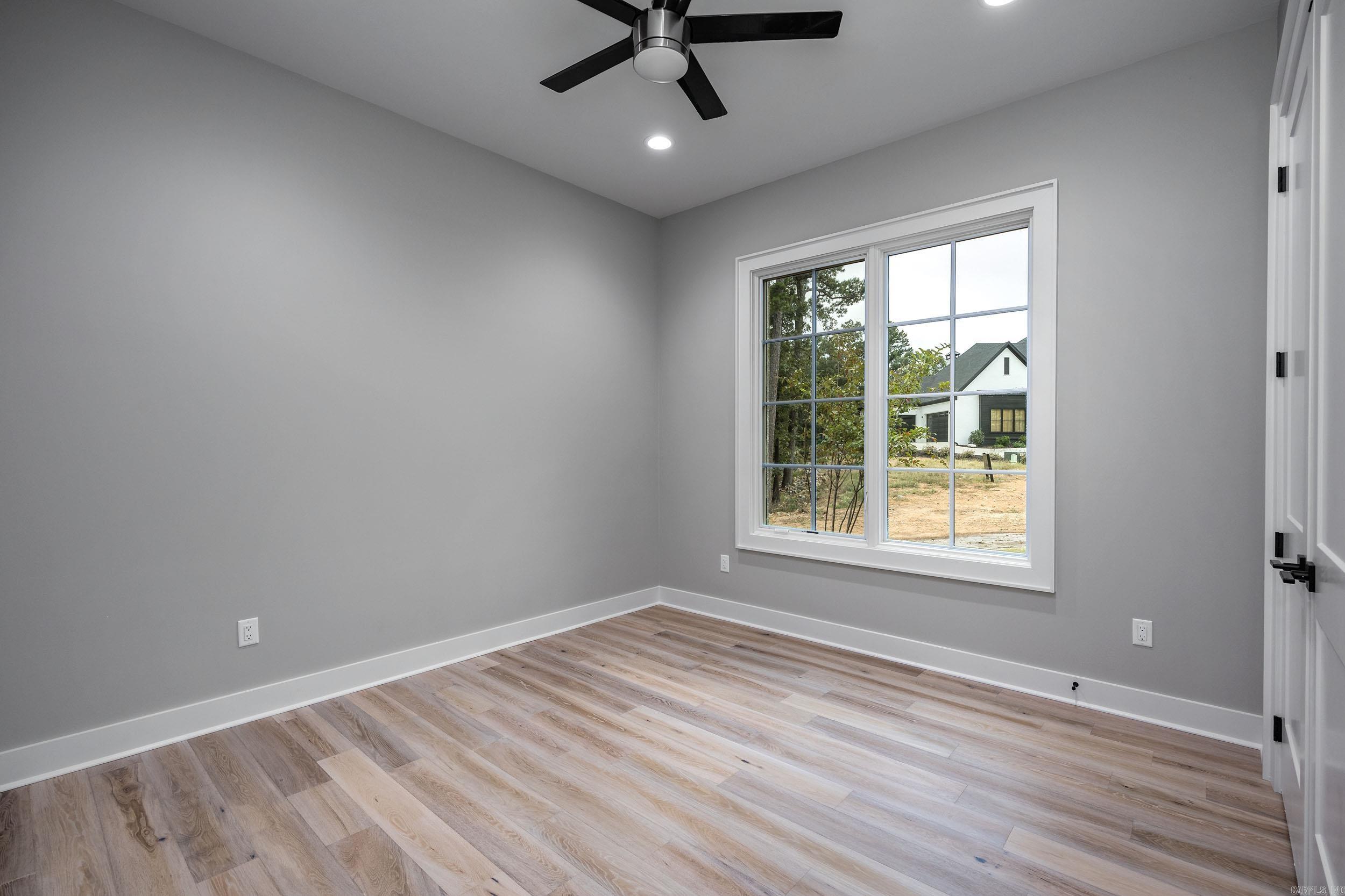 CHENAL VALLEY "FALSTONE COURT" - Residential