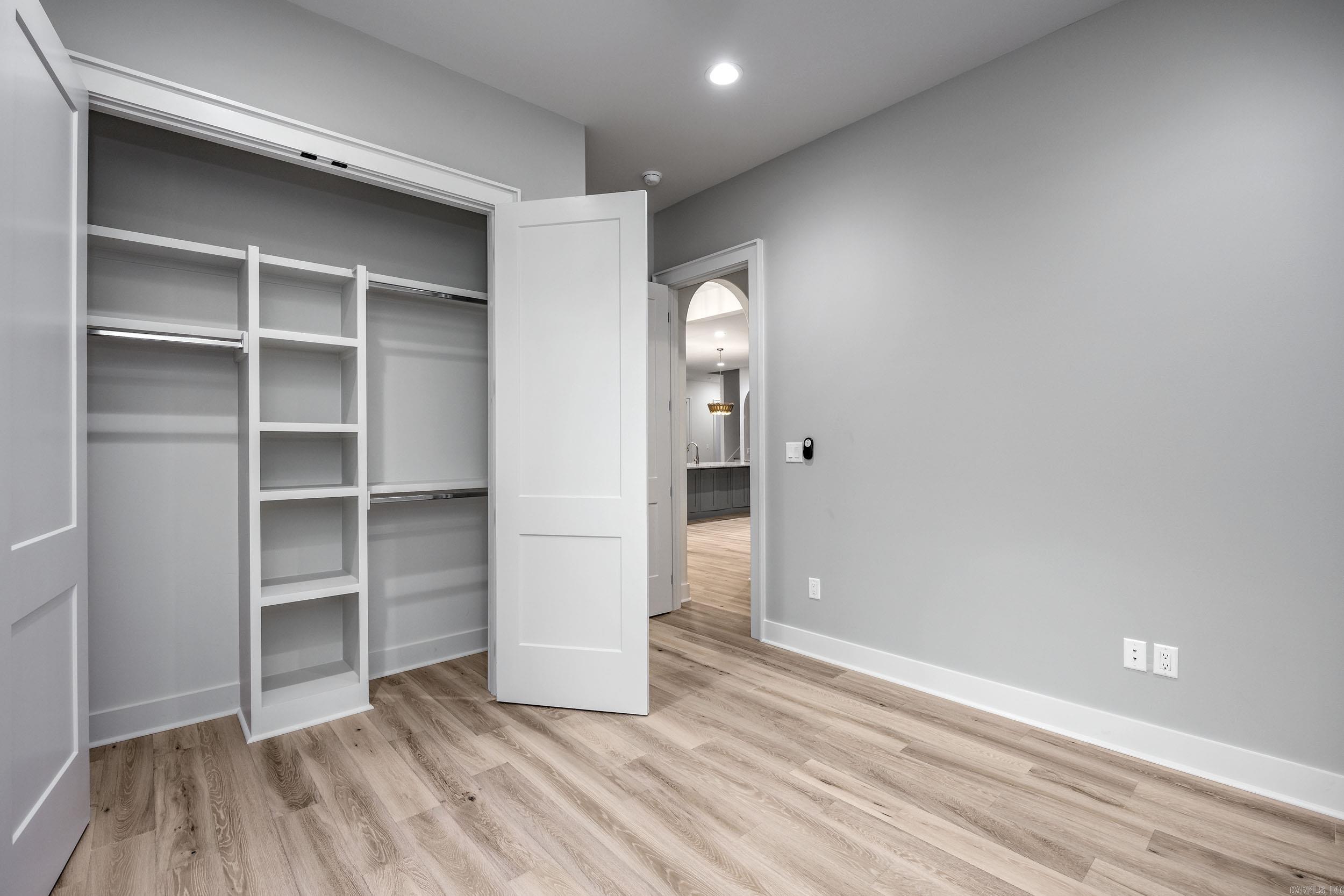 CHENAL VALLEY "FALSTONE COURT" - Residential