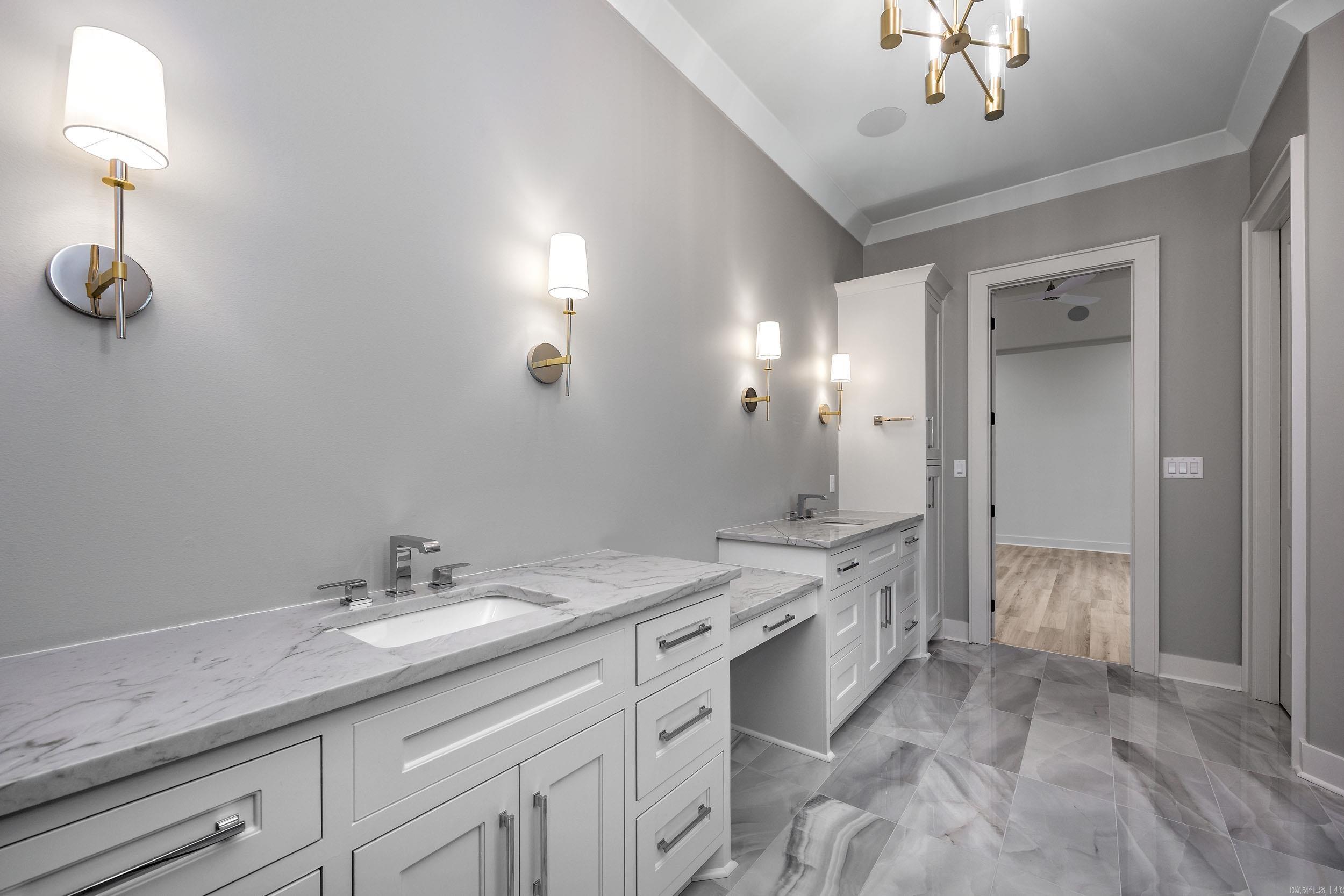 CHENAL VALLEY "FALSTONE COURT" - Residential
