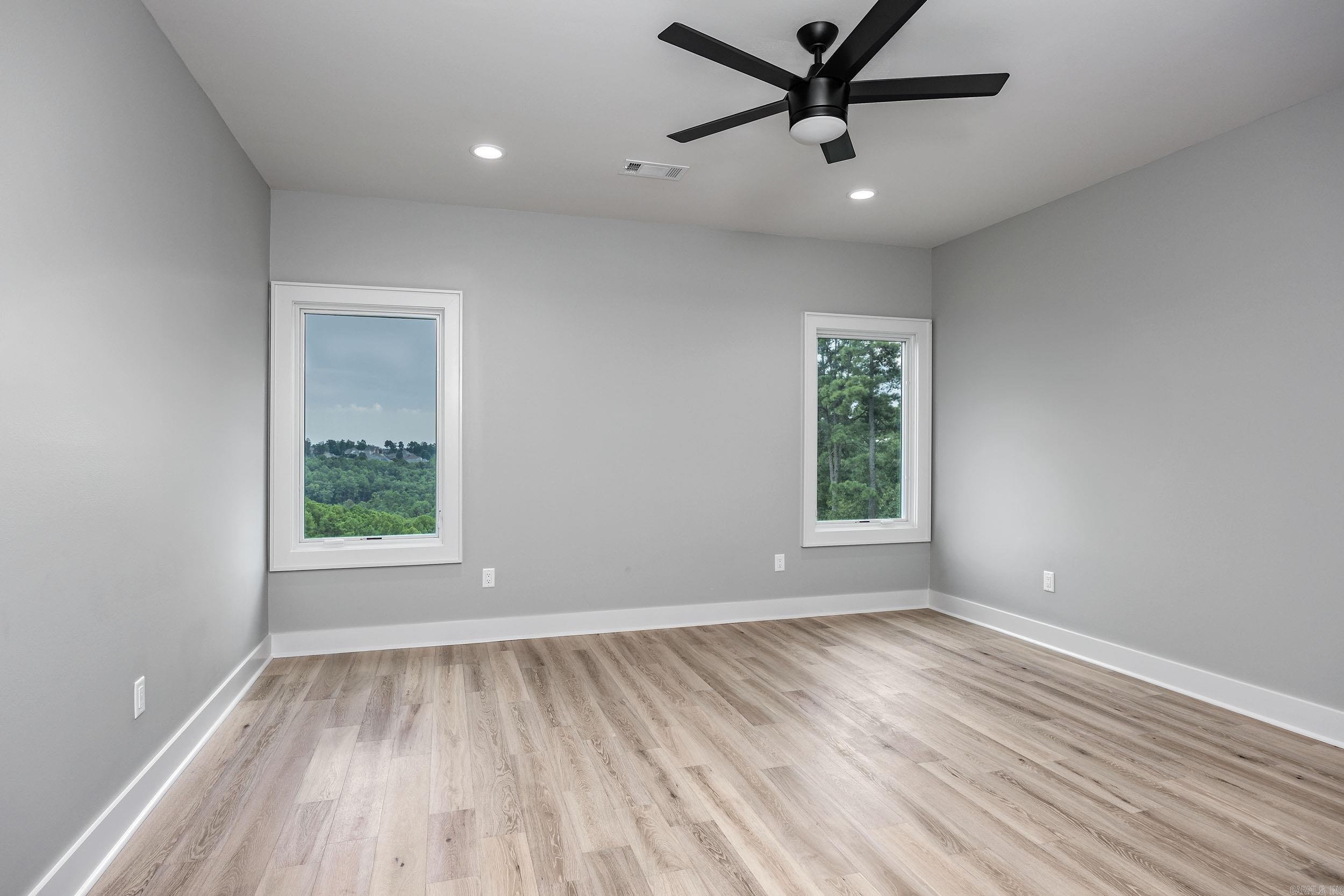 CHENAL VALLEY "FALSTONE COURT" - Residential
