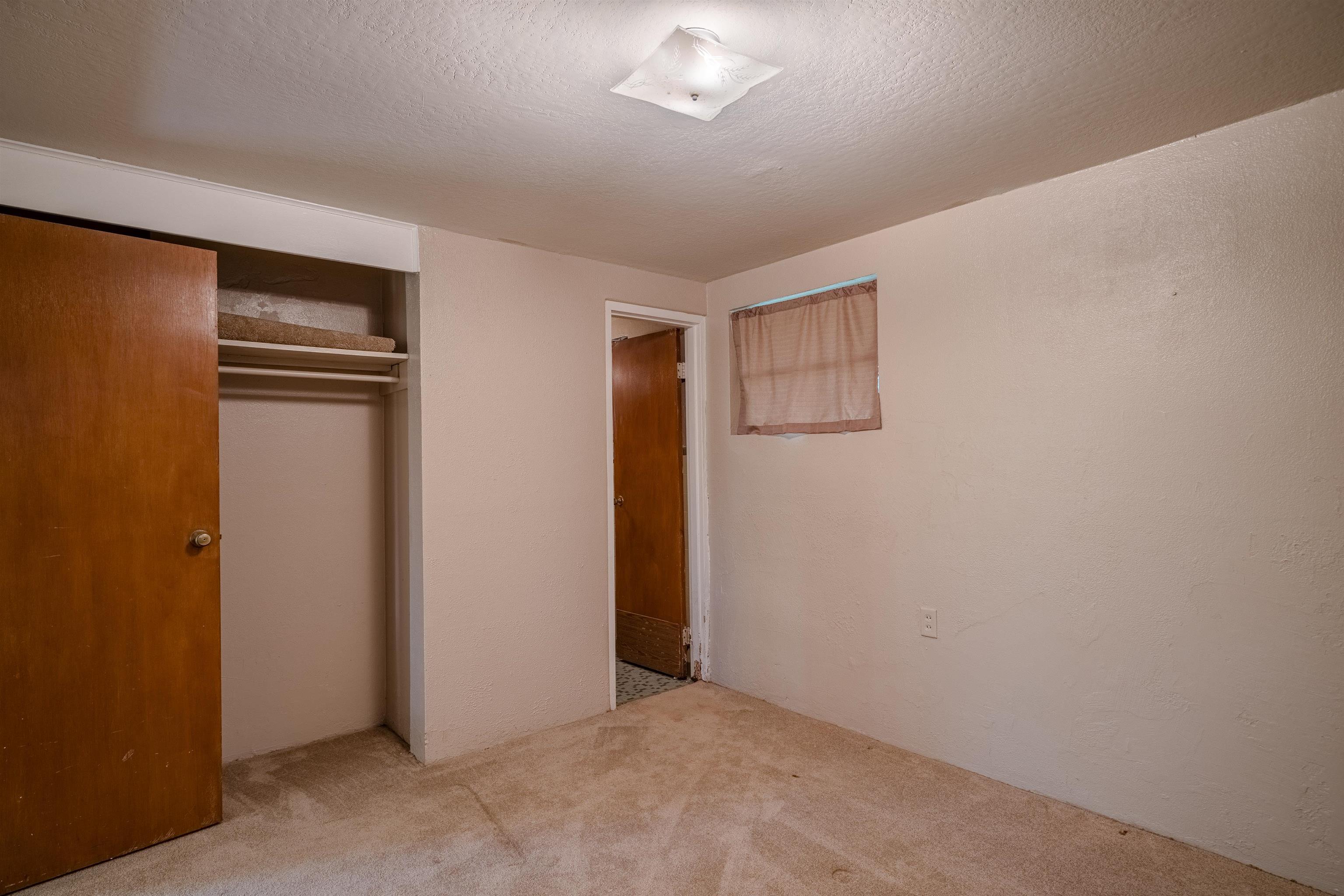 ARKRIDGE LAKE ESTATES - Residential
