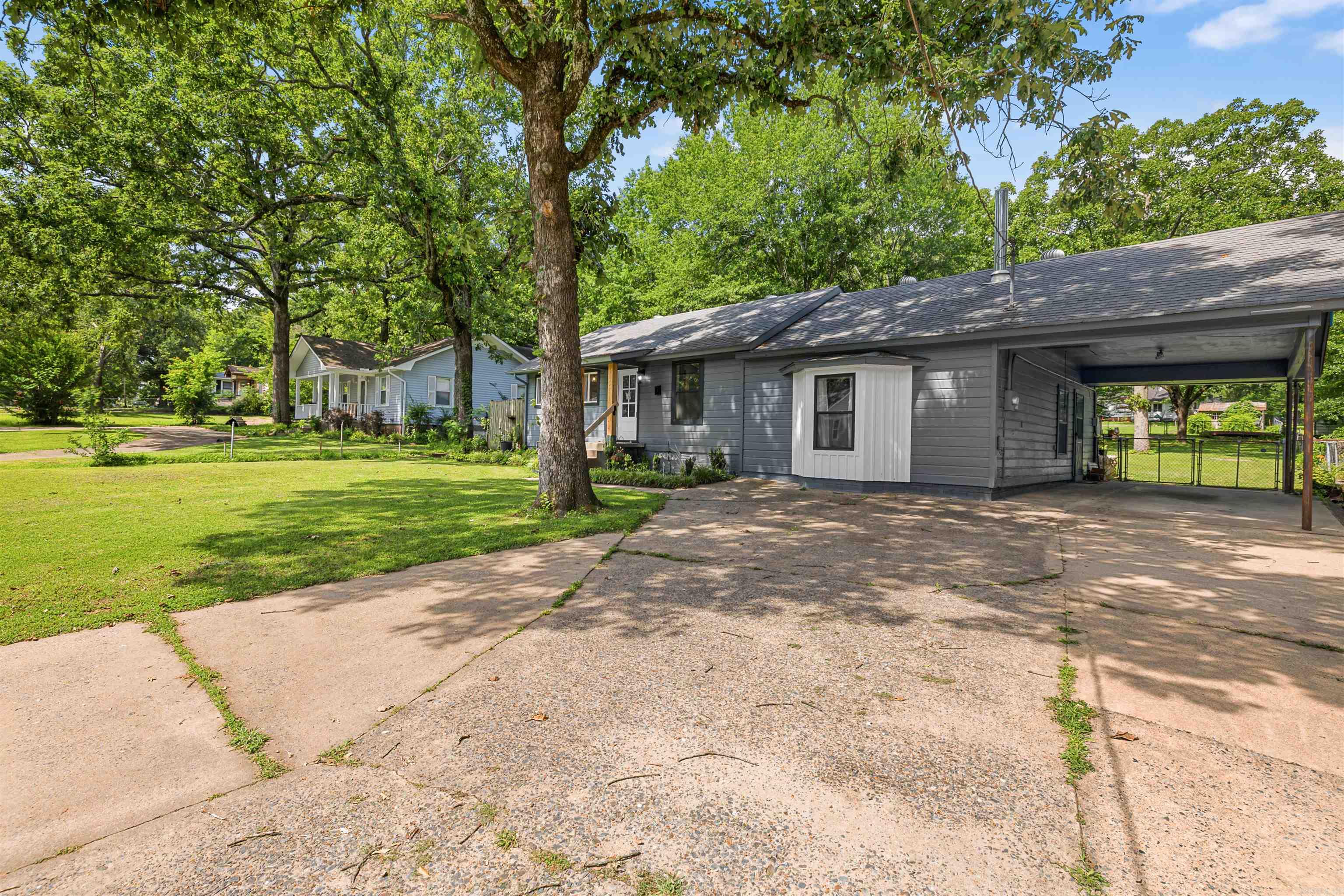 PARK HILL - Residential