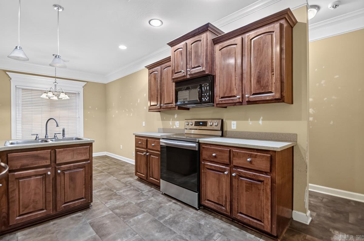White Oak Pond Phase III - Residential