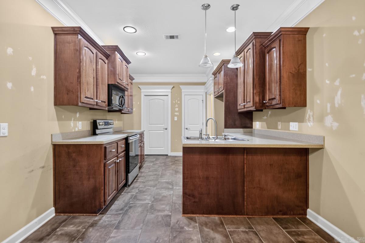 White Oak Pond Phase III - Residential