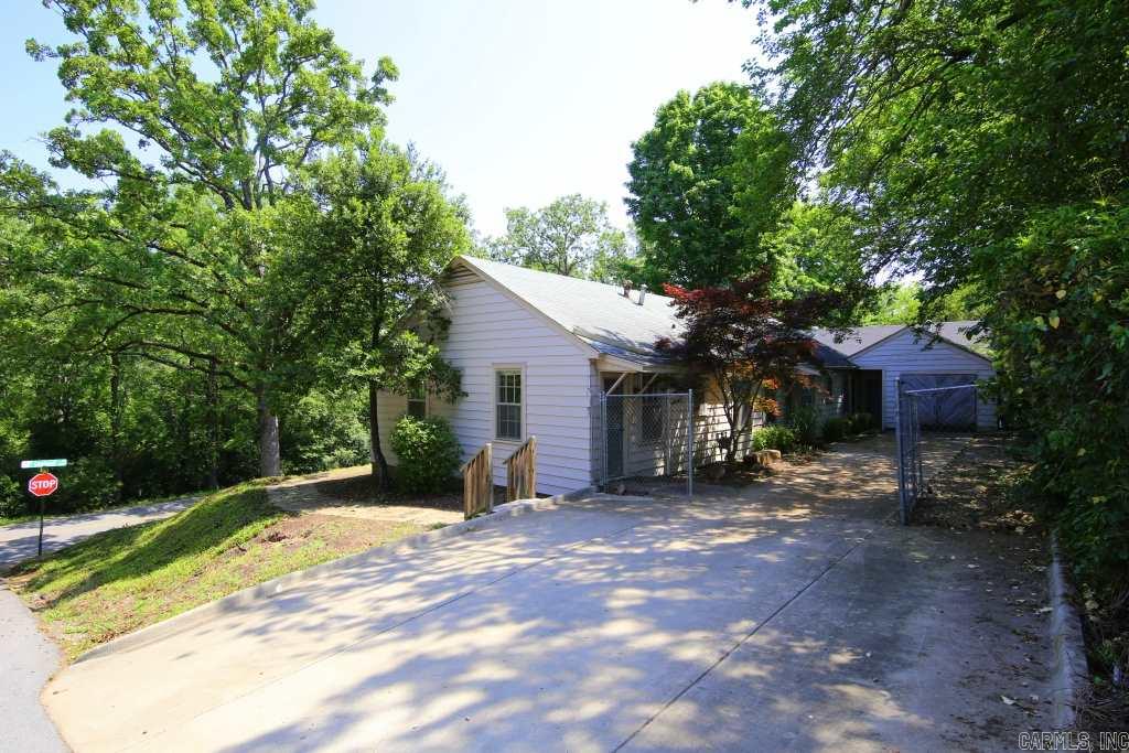 HILLCREST - Residential