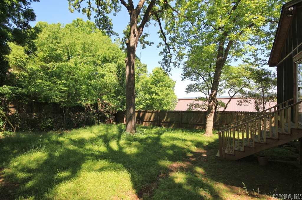 EAST PULASKI HGTS - Residential