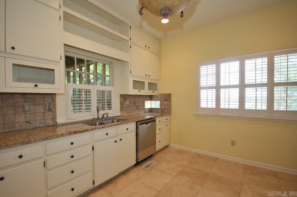 EAST PULASKI HGTS - Residential