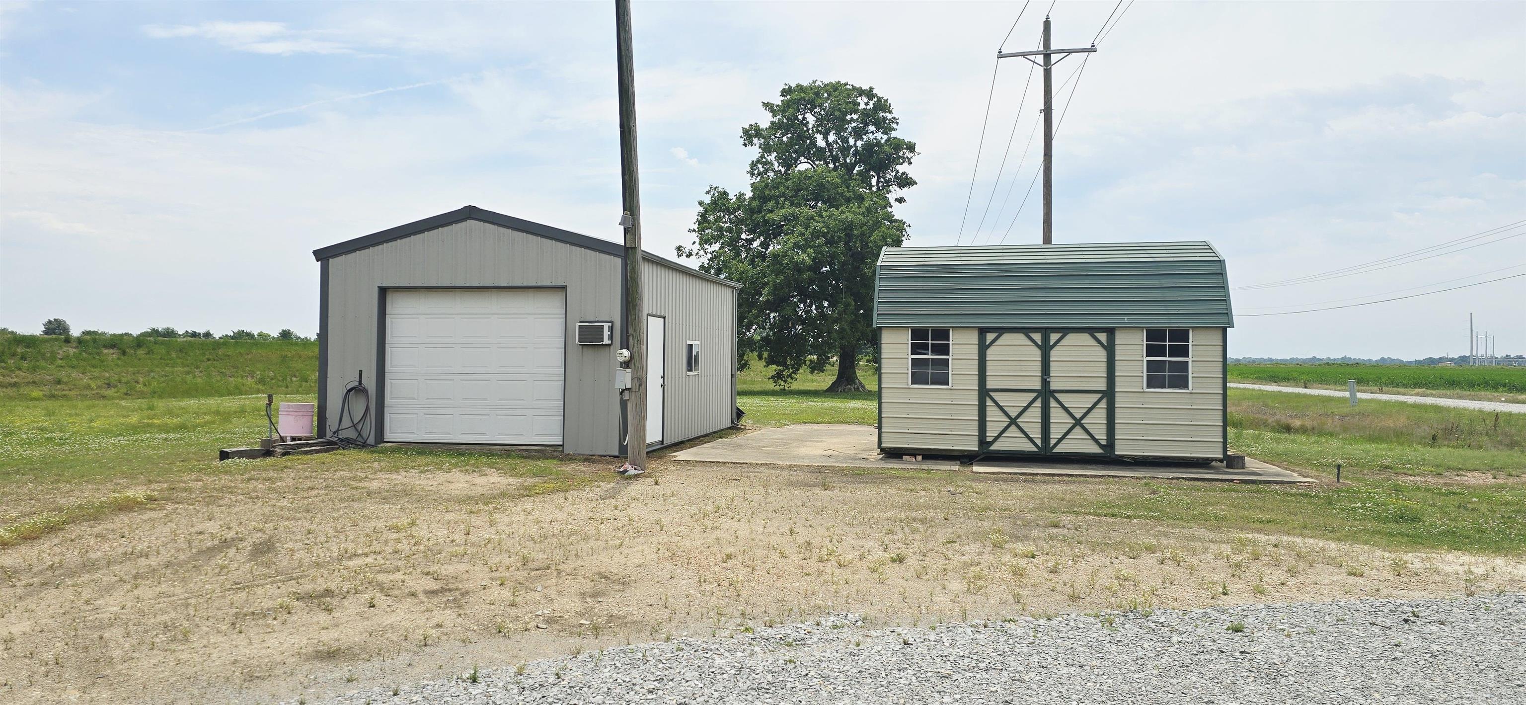 CHERRY VALLEY - Residential