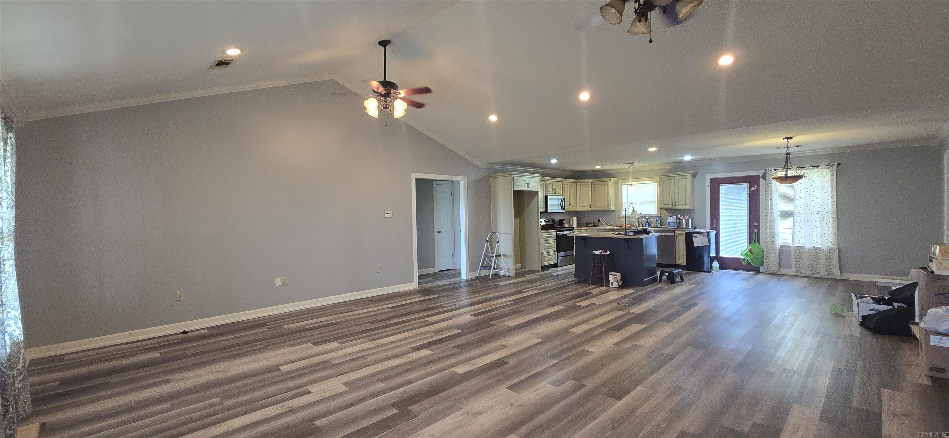 CHERRY VALLEY - Residential