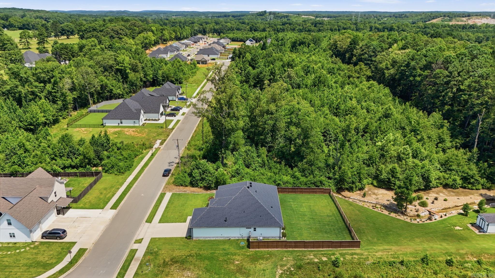 CREEKSIDE - Residential