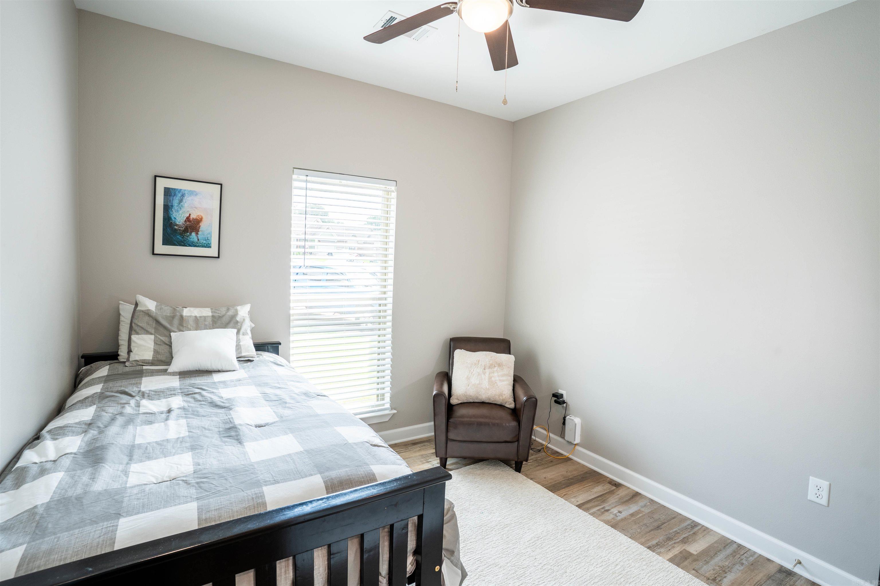 CANTEN COVE - Residential