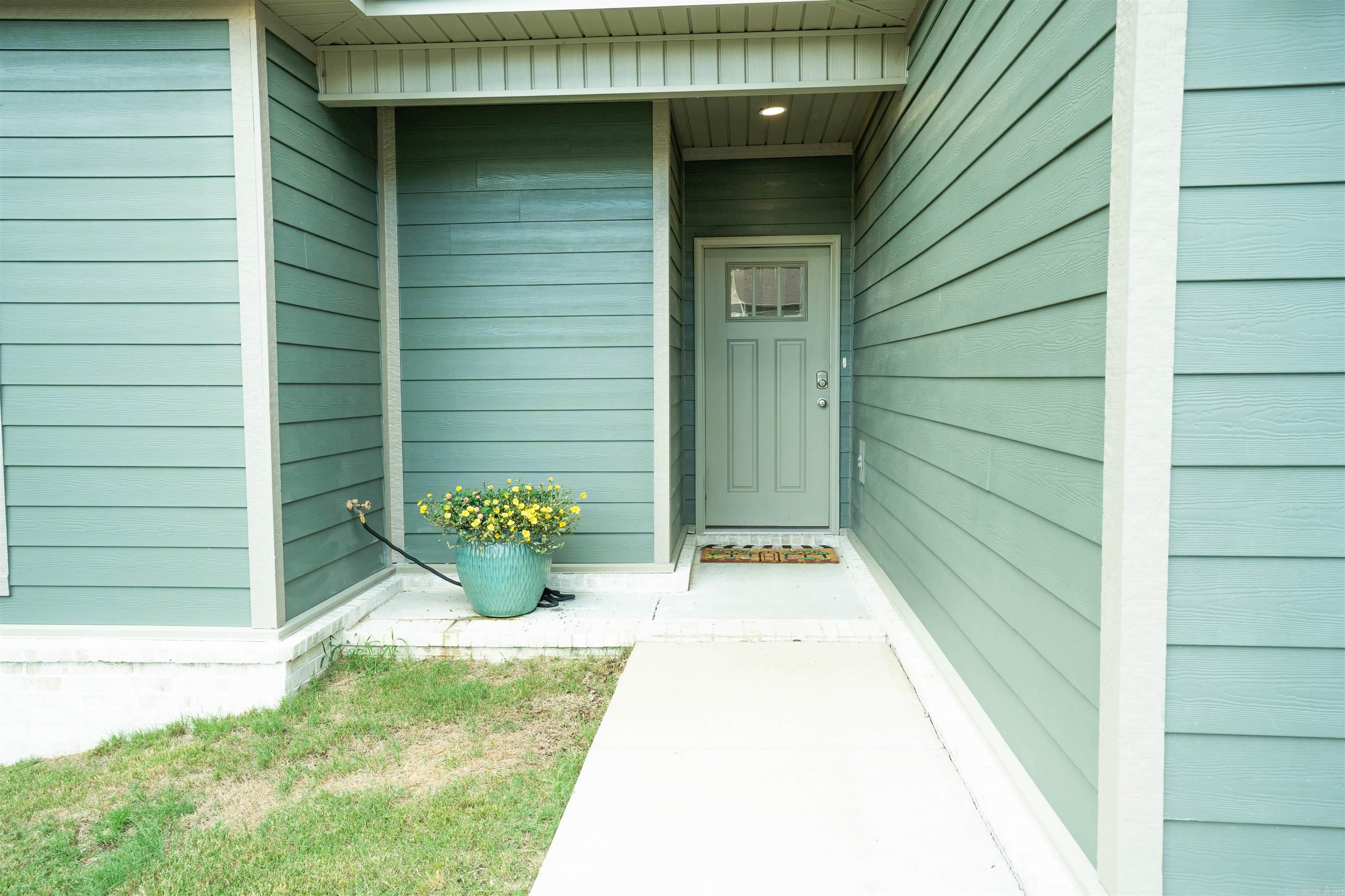 CANTEN COVE - Residential