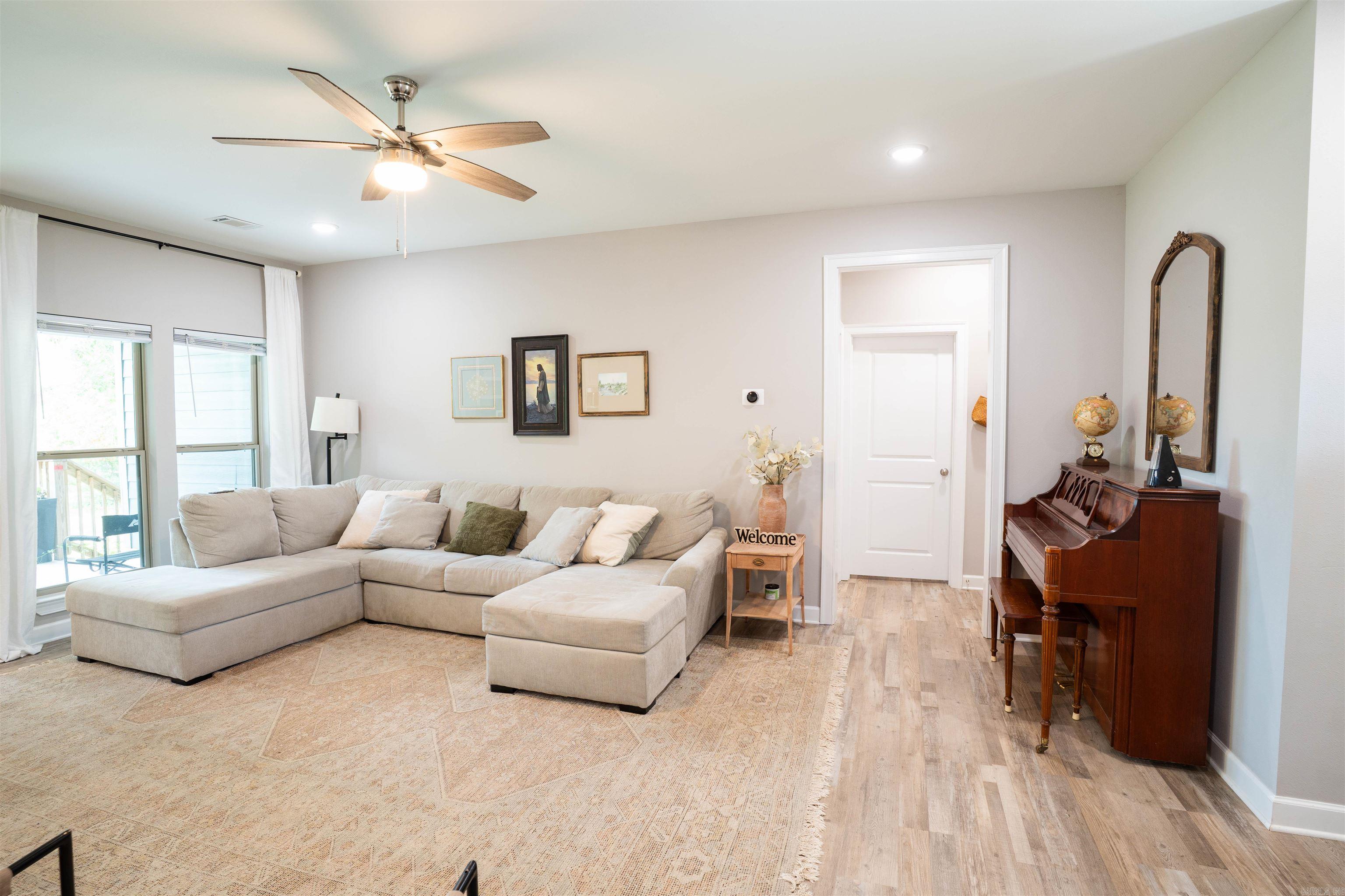 CANTEN COVE - Residential