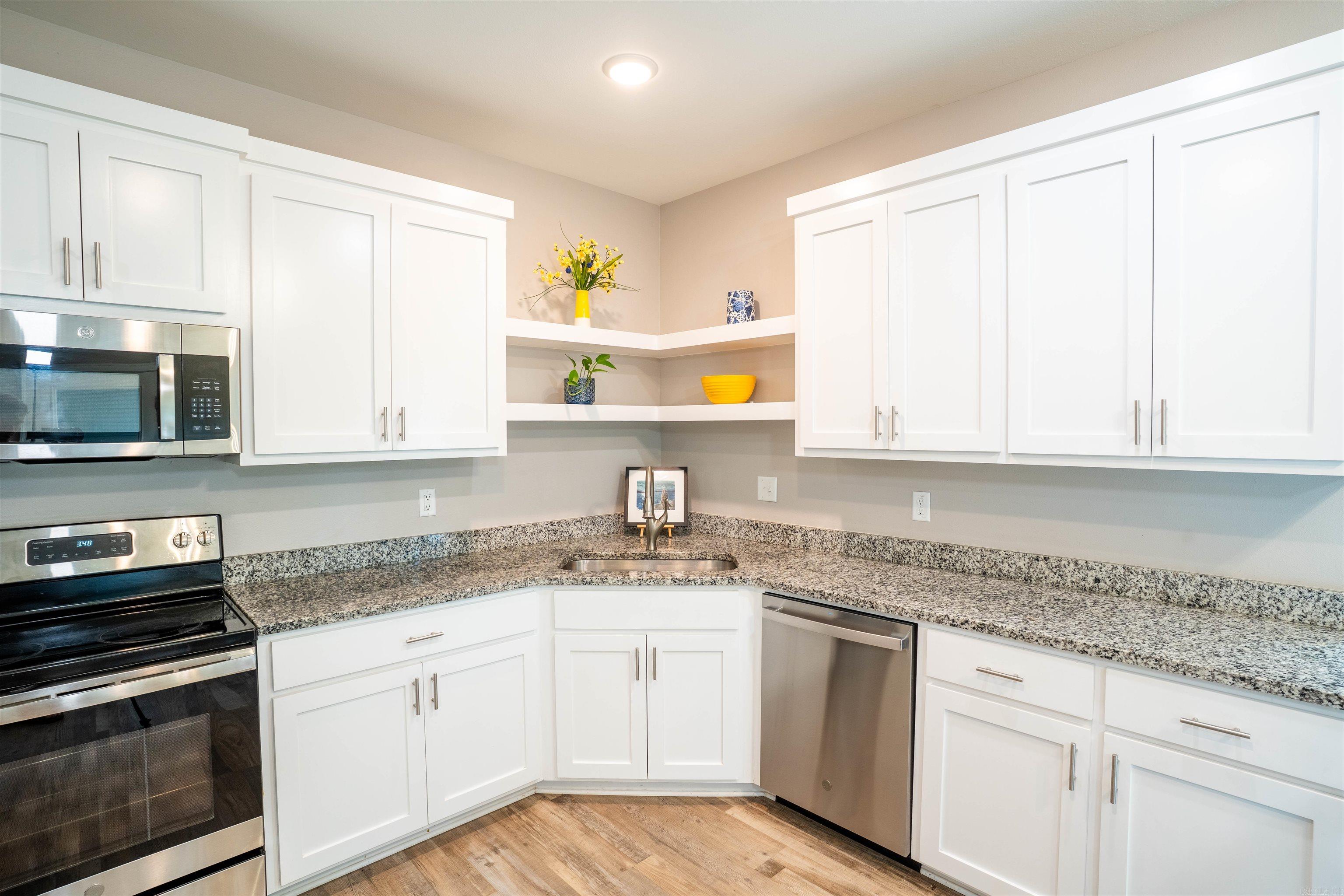 CANTEN COVE - Residential