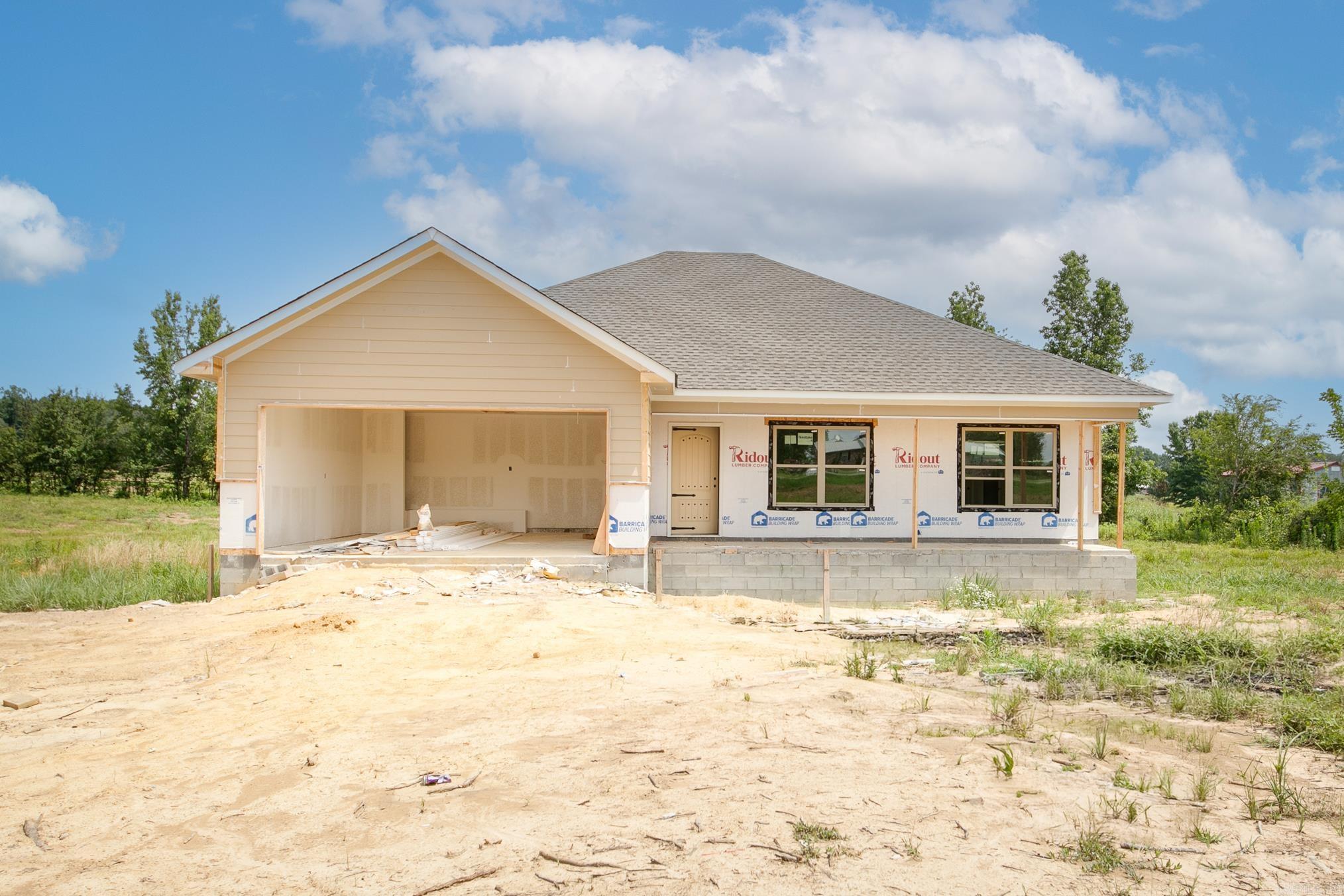 Beautiful new construction home situated on a spacious 1-acre lot! This open-concept design features stunning brick, rock, and Hardie board exterior finishes, a spacious kitchen with farmhouse sink and abundant cabinet storage, and a stylish accent wall that adds character throughout. The private primary suite offers a luxurious soaker tub and separate walk-in shower. Enjoy tile flooring in all bathrooms, a two-car garage, and a covered back patio with a gorgeous wood ceiling—perfect for relaxing or entertaining. Country living with modern finishes and thoughtful design!