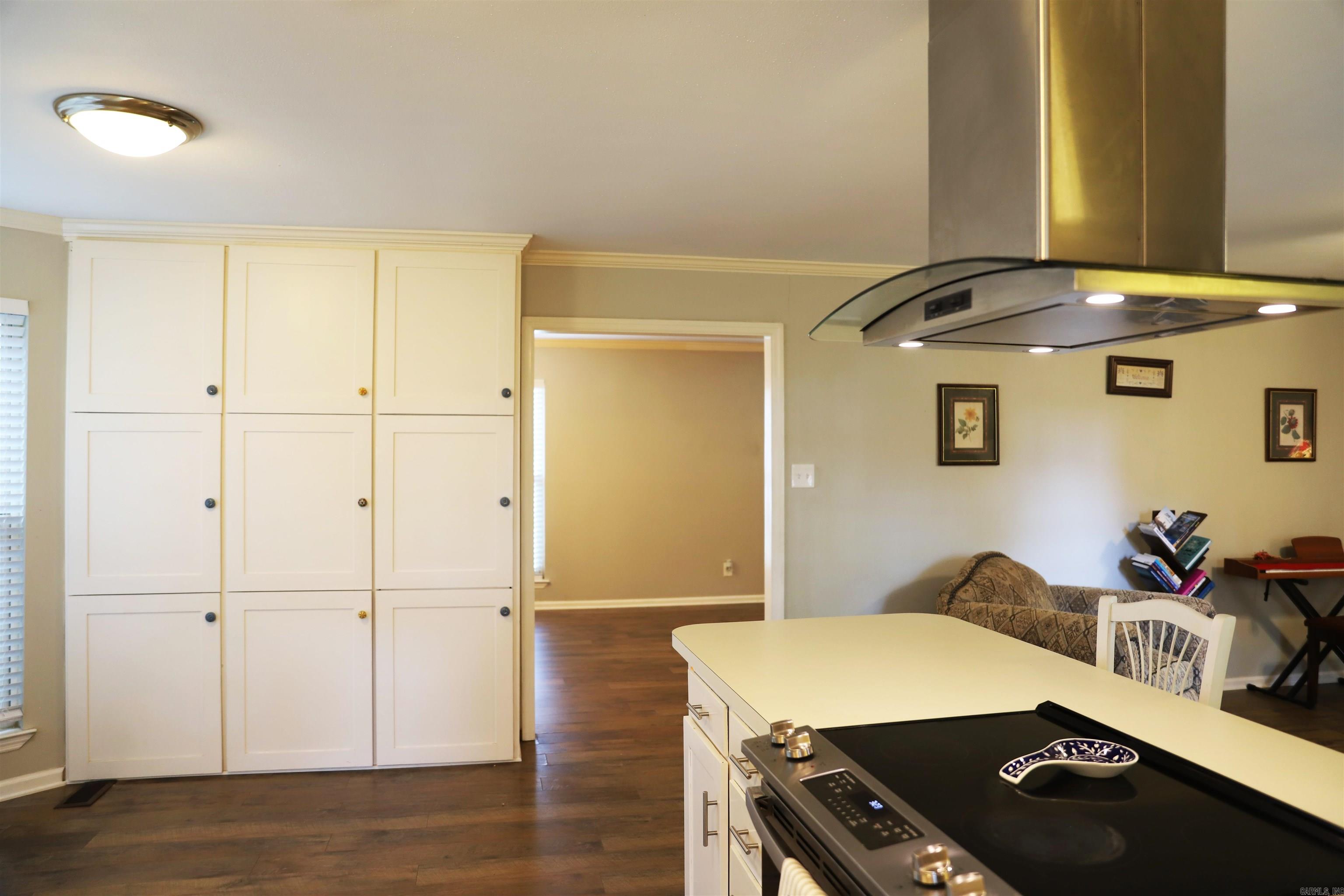 SHERWOOD ACRES - Residential