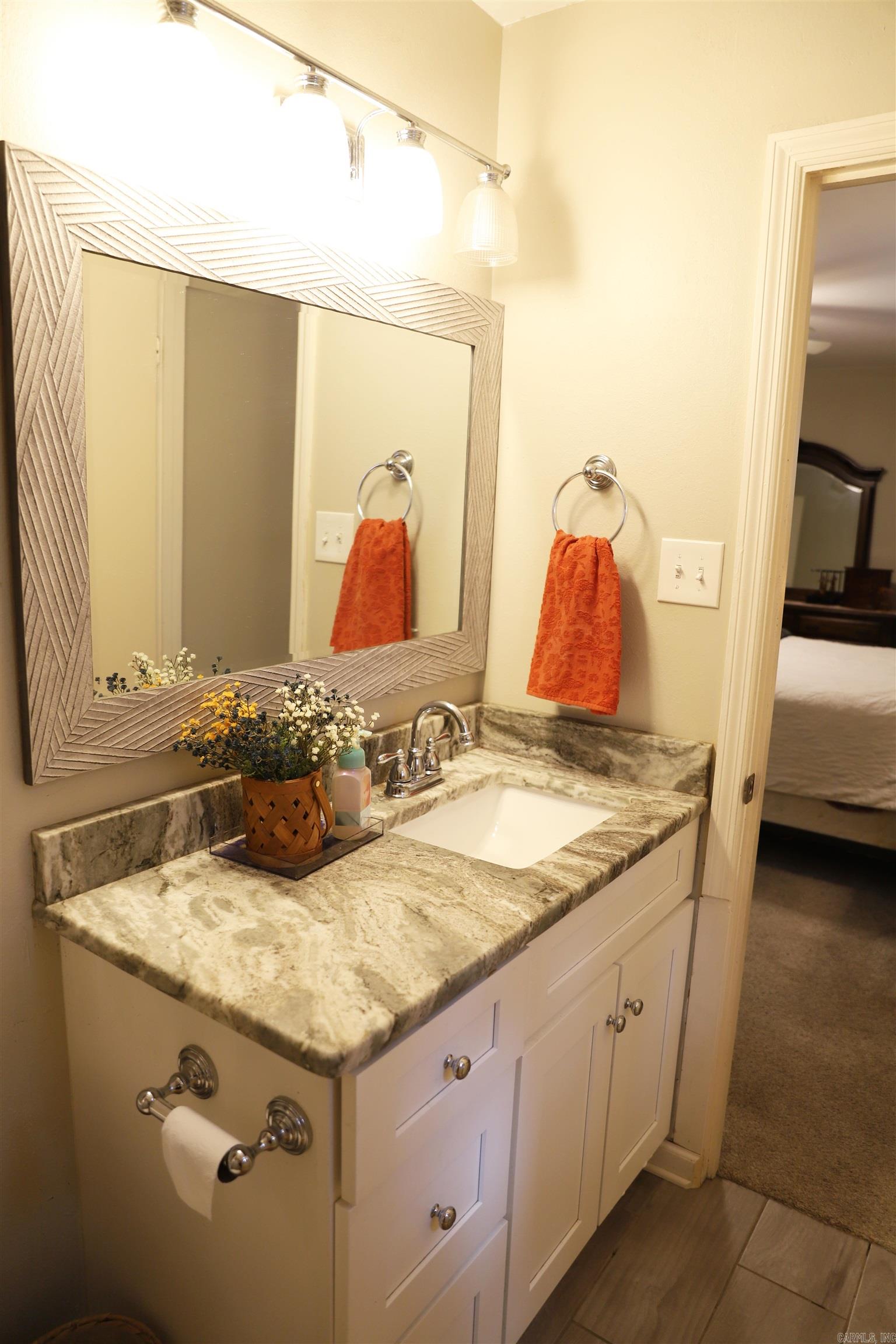 SHERWOOD ACRES - Residential