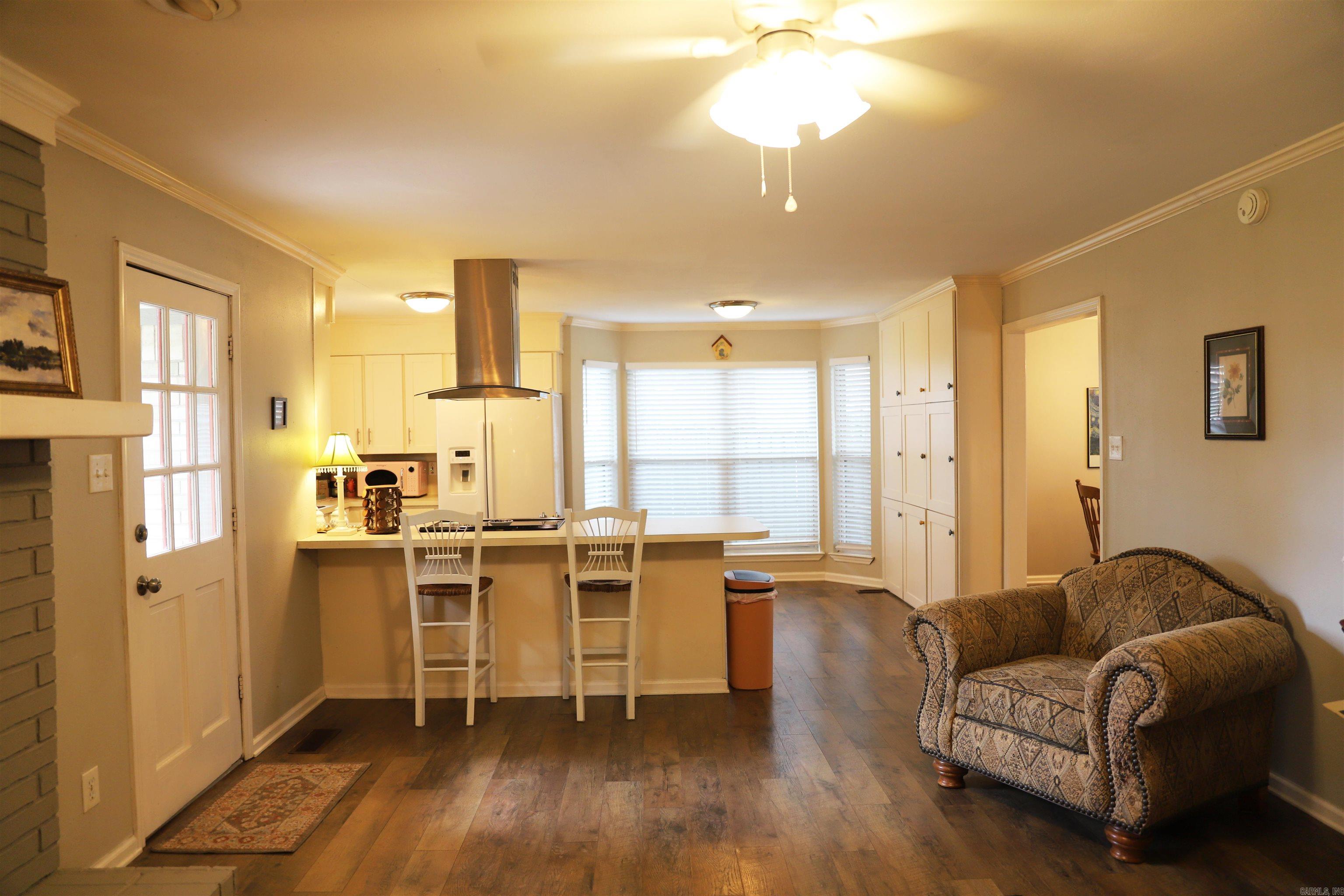 SHERWOOD ACRES - Residential