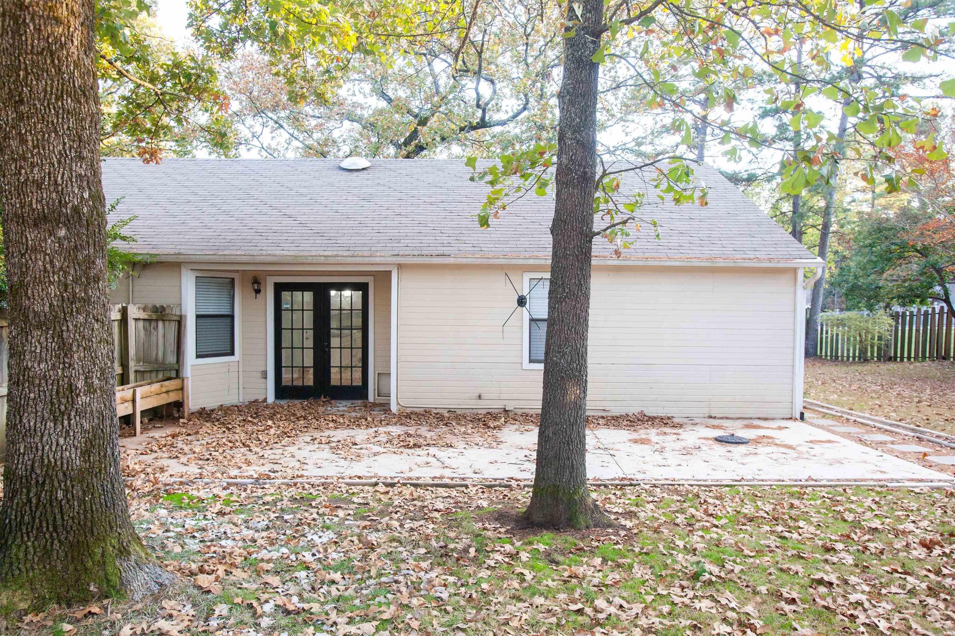 Rolling Oaks - Residential Lease