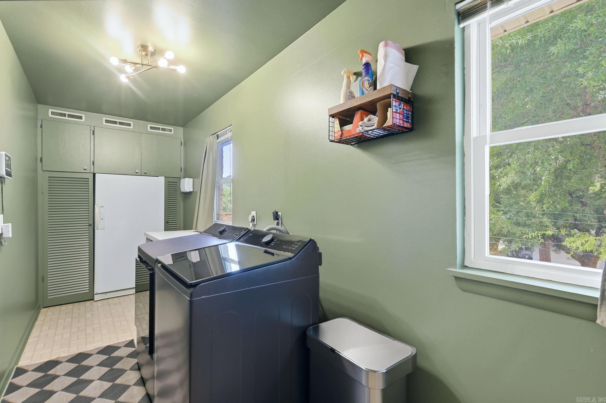 SHANNON HILLS EAST - Residential