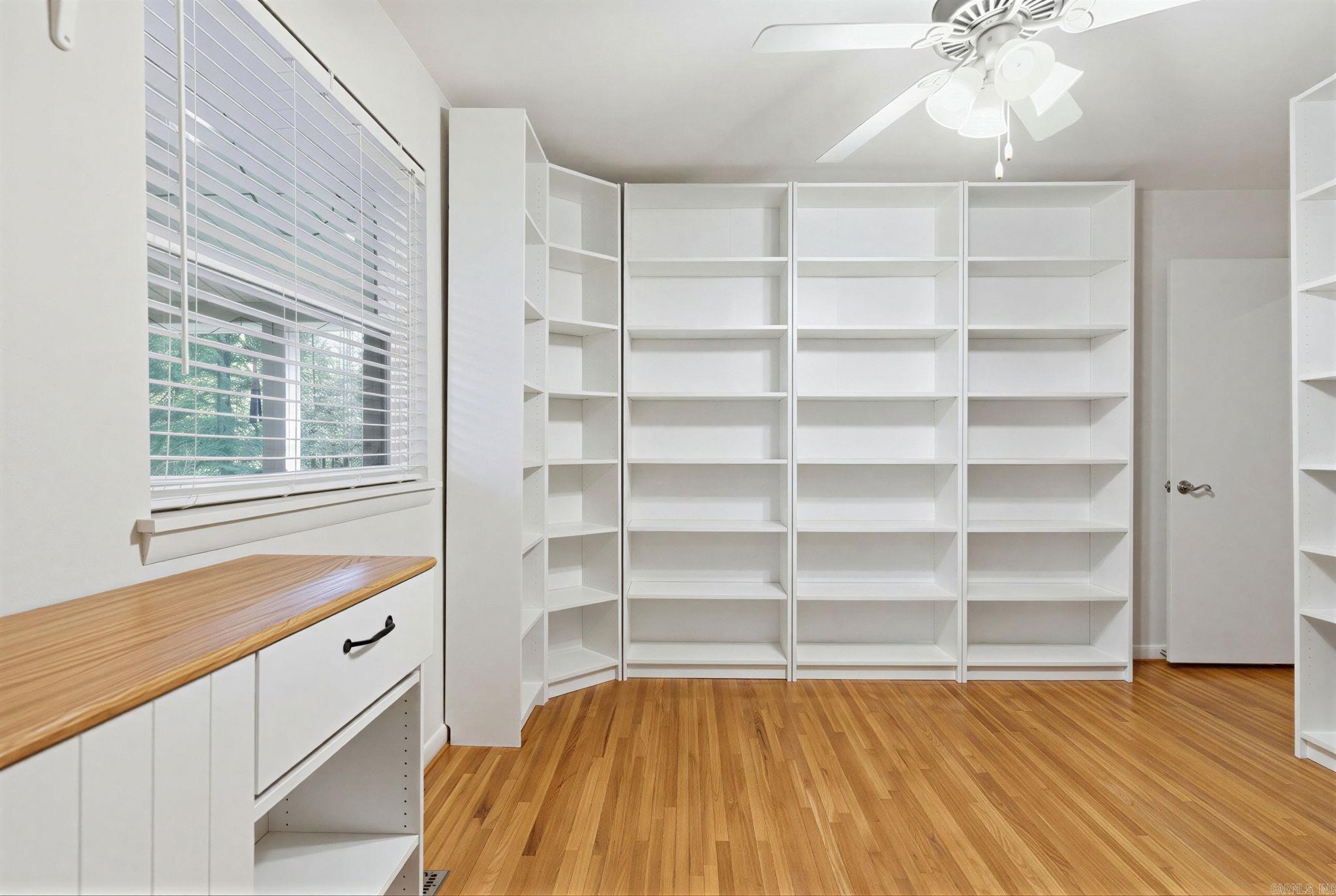 SHANNON HILLS EAST - Residential
