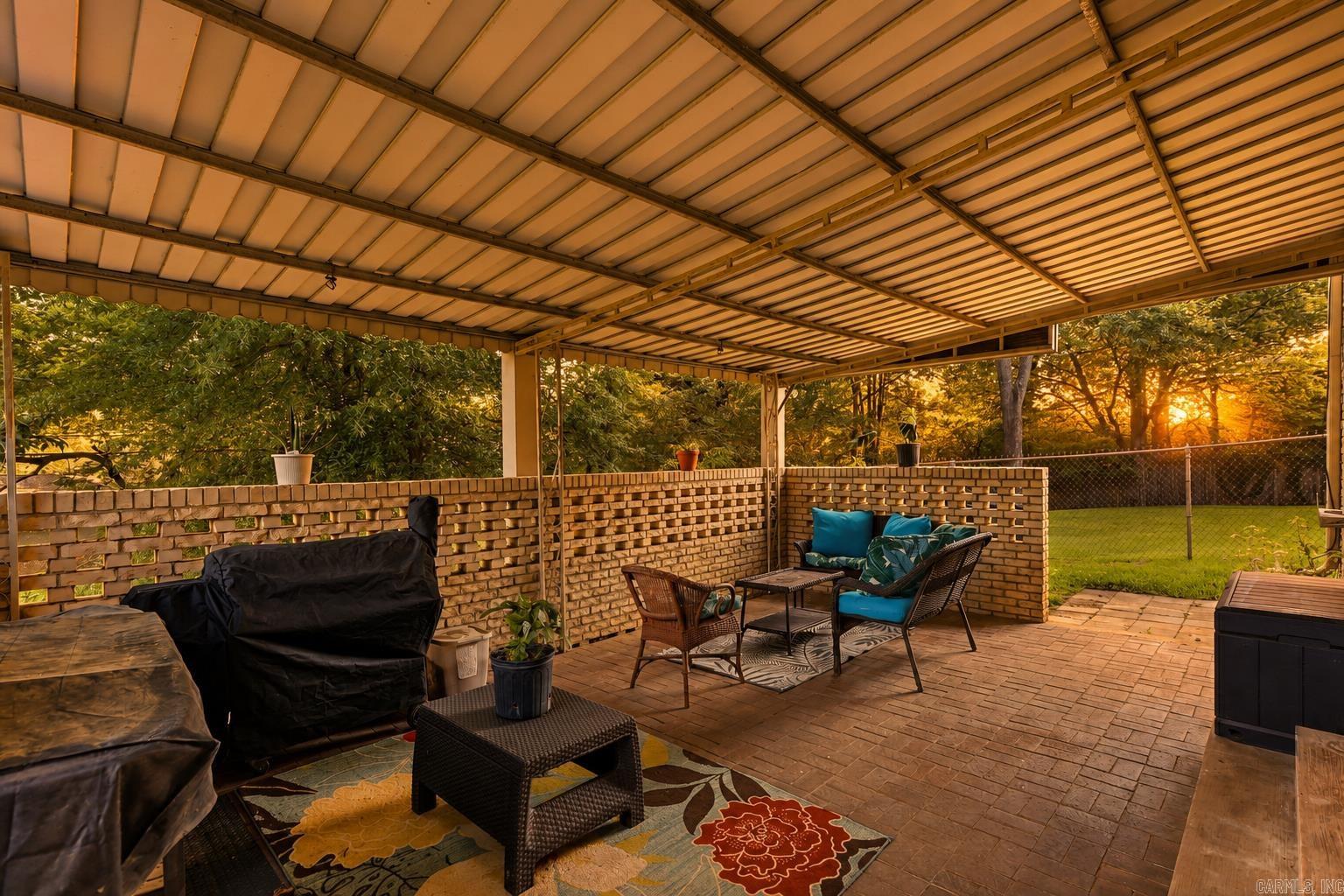 SHANNON HILLS EAST - Residential
