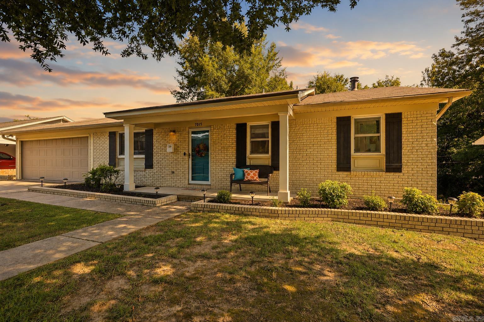 SHANNON HILLS EAST - Residential