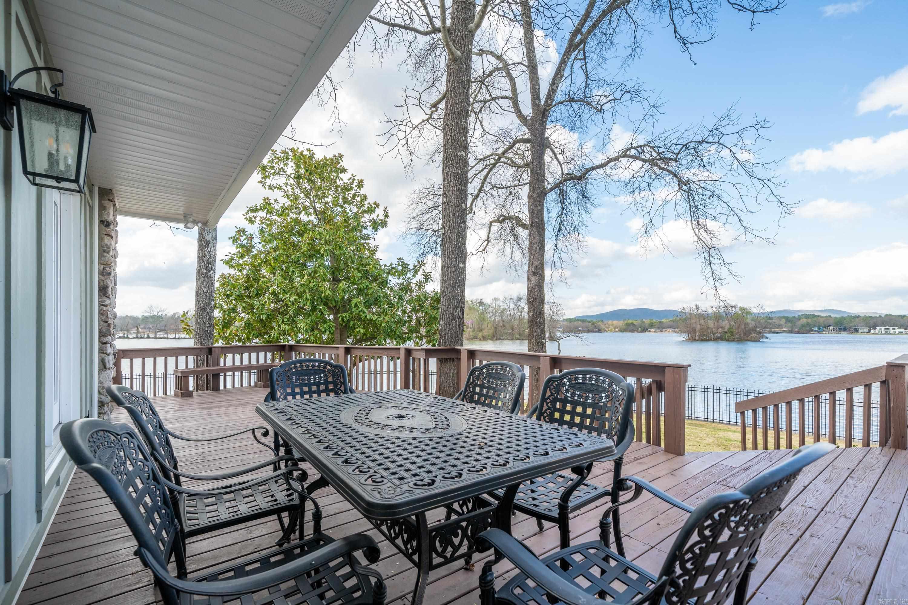 Lake View - Residential