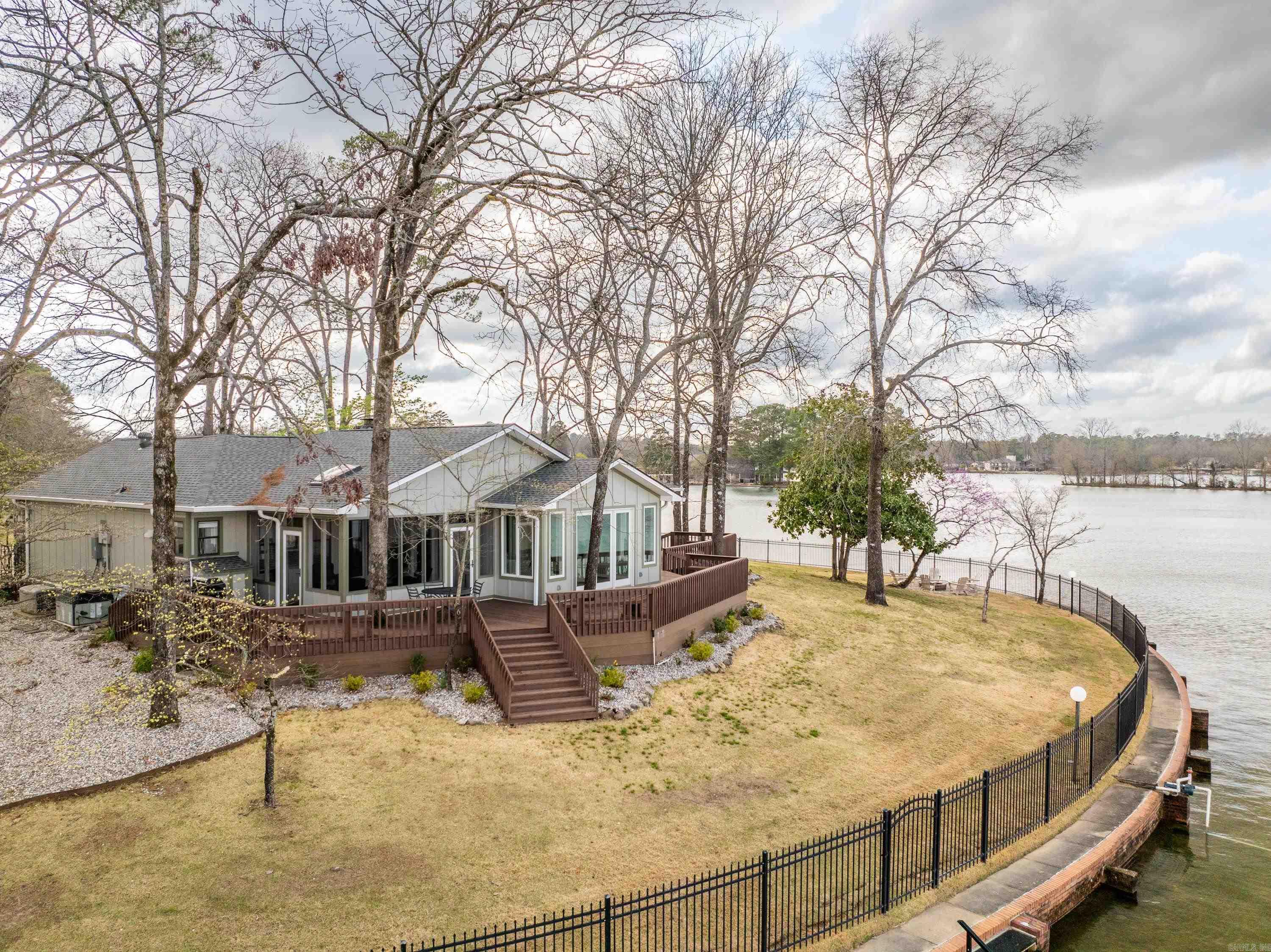 Lake View - Residential