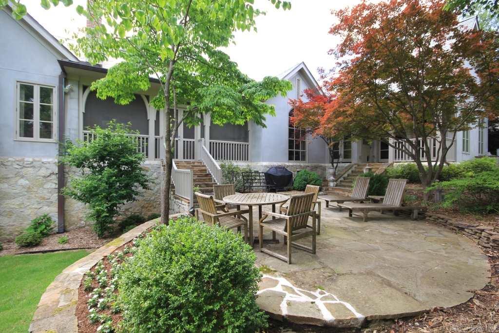 COUNTRY CLUB OF ARK THE - Residential
