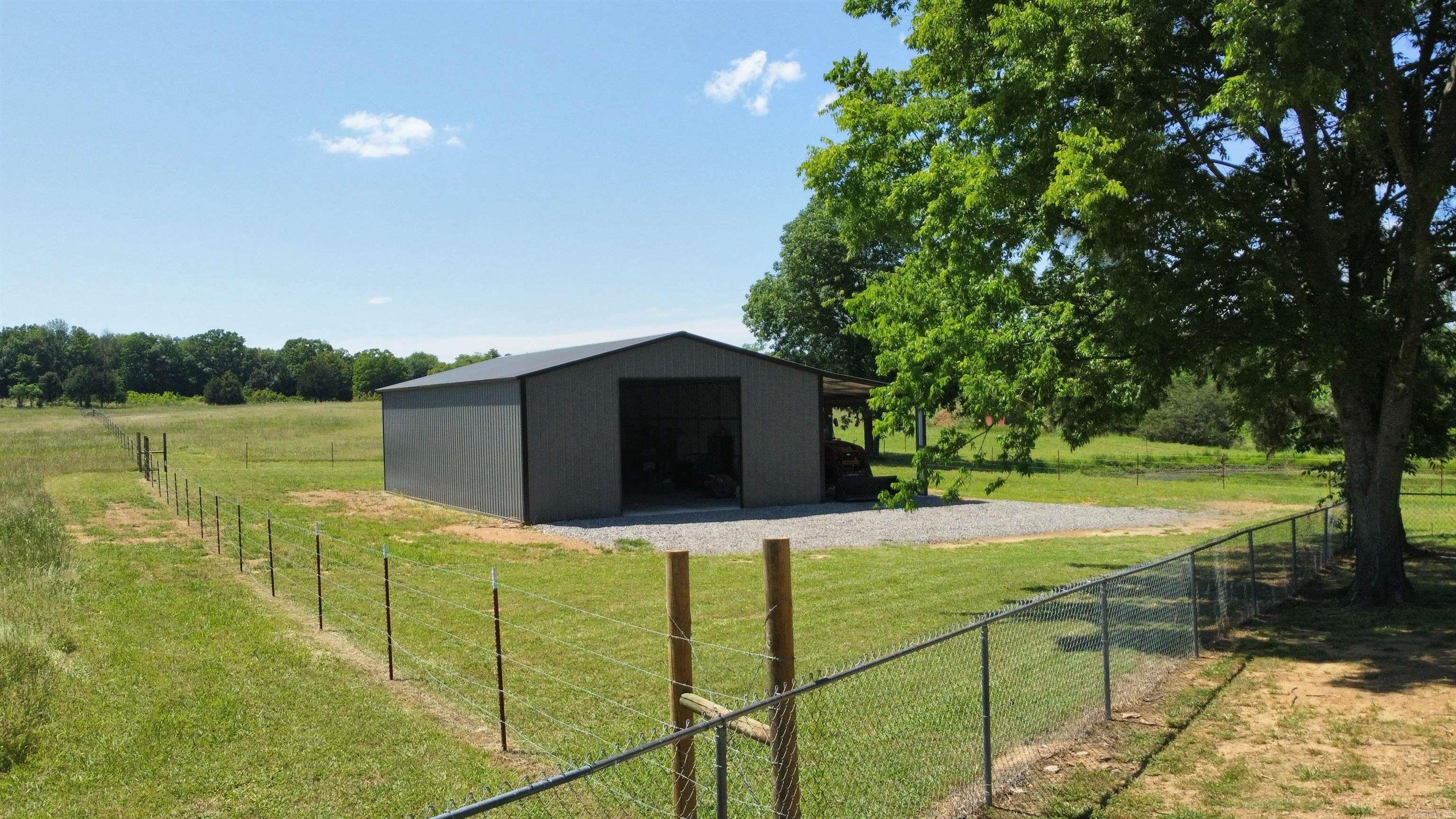 PLEASANT VALLEY ESTATES - Residential