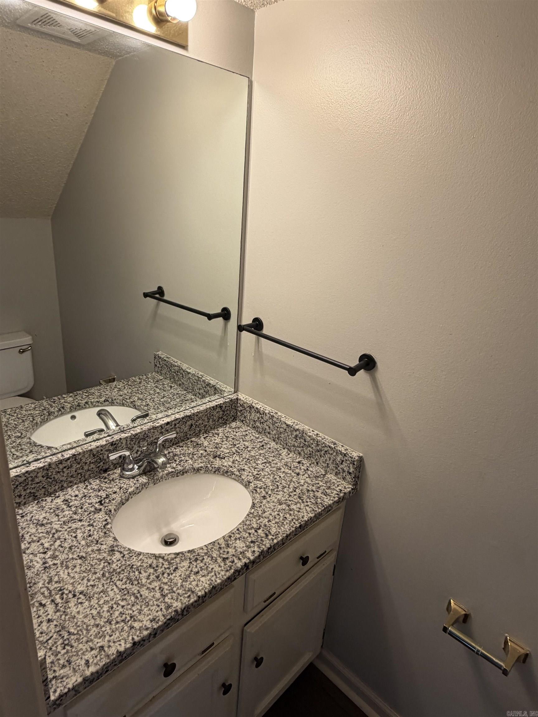 Reservoir Townhouse - Residential Lease