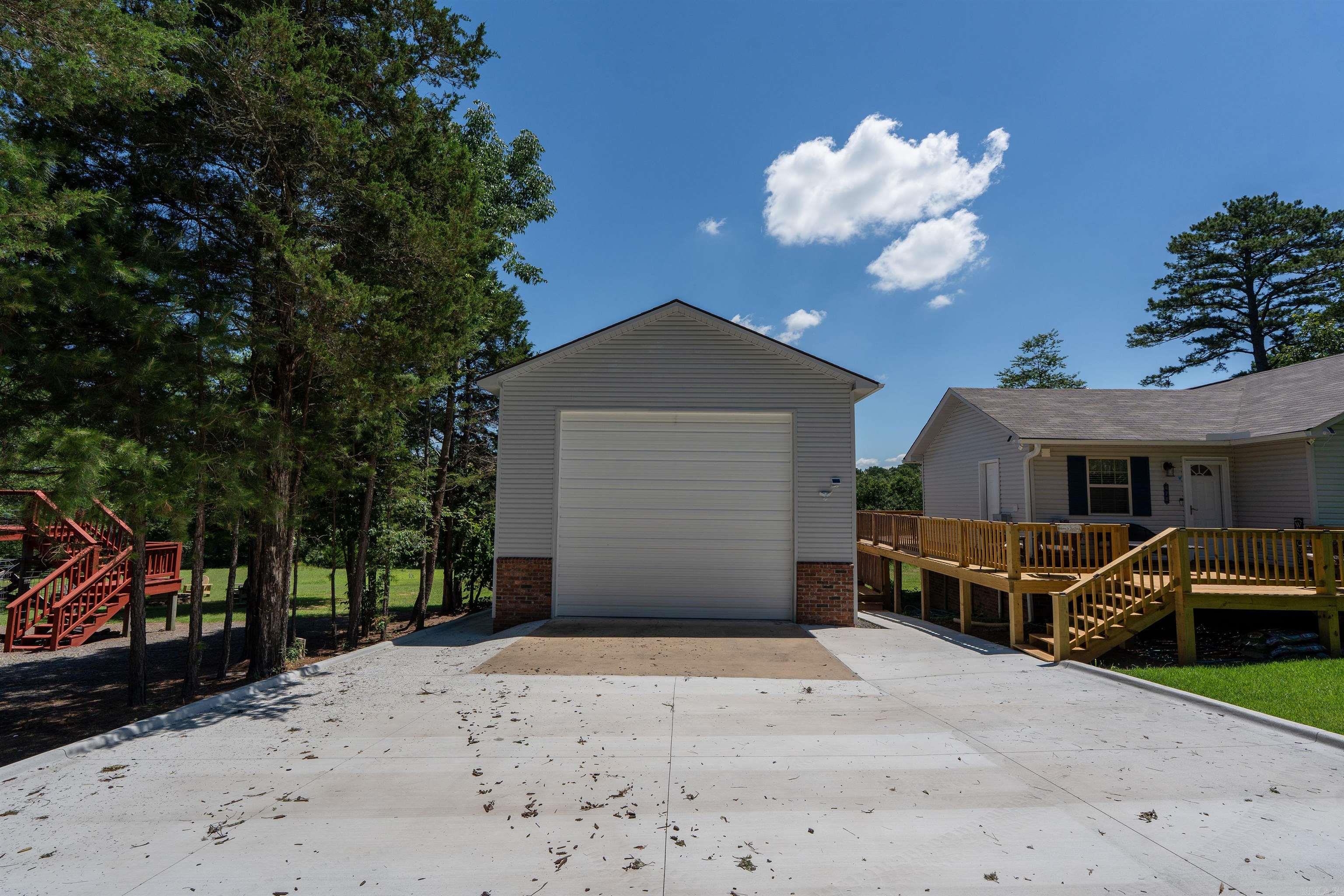 WOODHAVEN - Residential