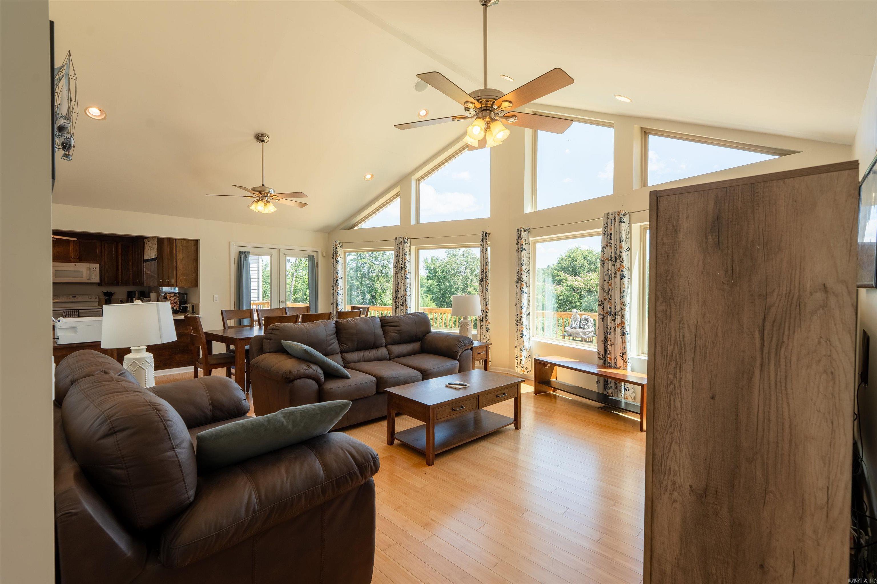 WOODHAVEN - Residential