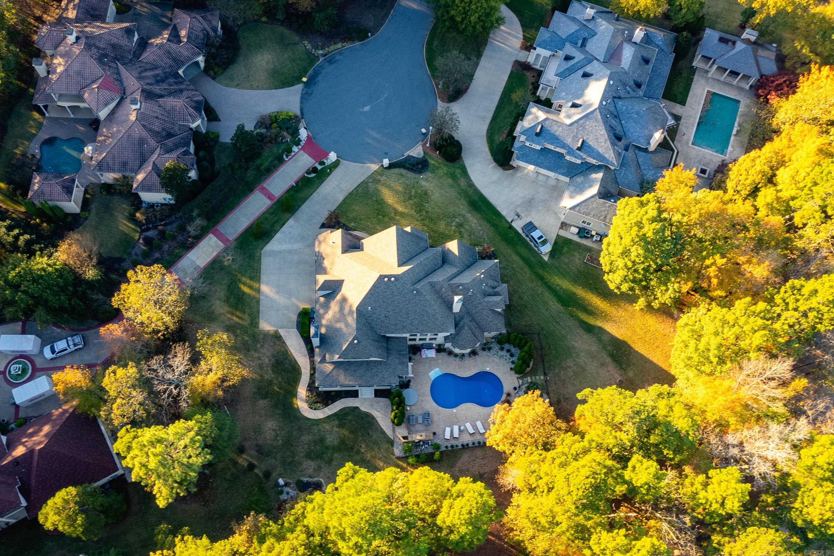 CHENAL VALLEY SOLOGNE CIRCLE - Residential