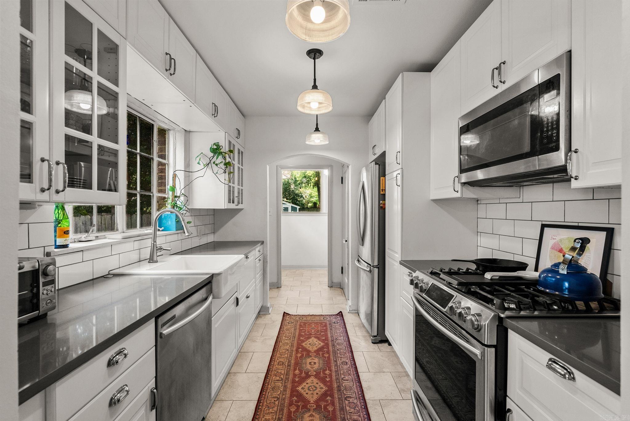 Weldon E Wrights - Residential