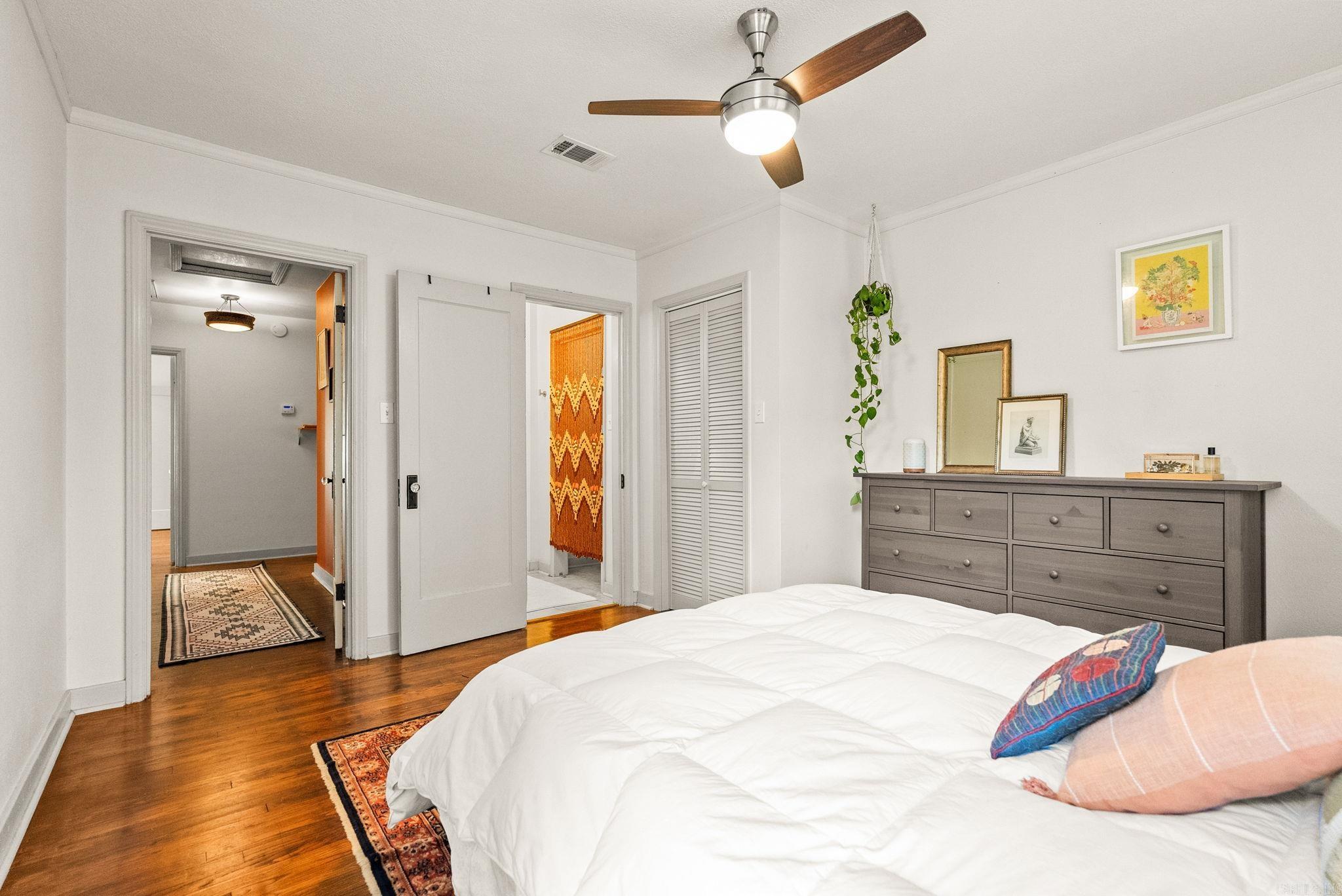 Weldon E Wrights - Residential