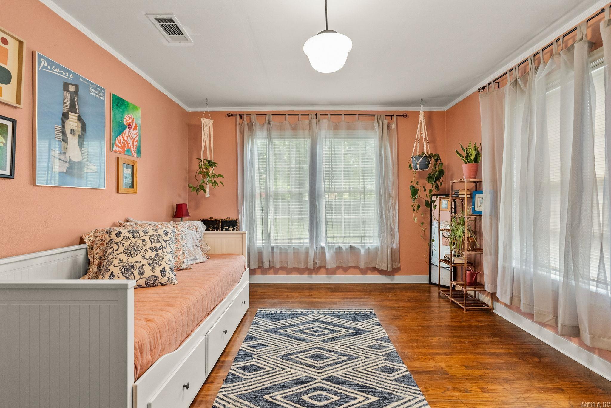 Weldon E Wrights - Residential