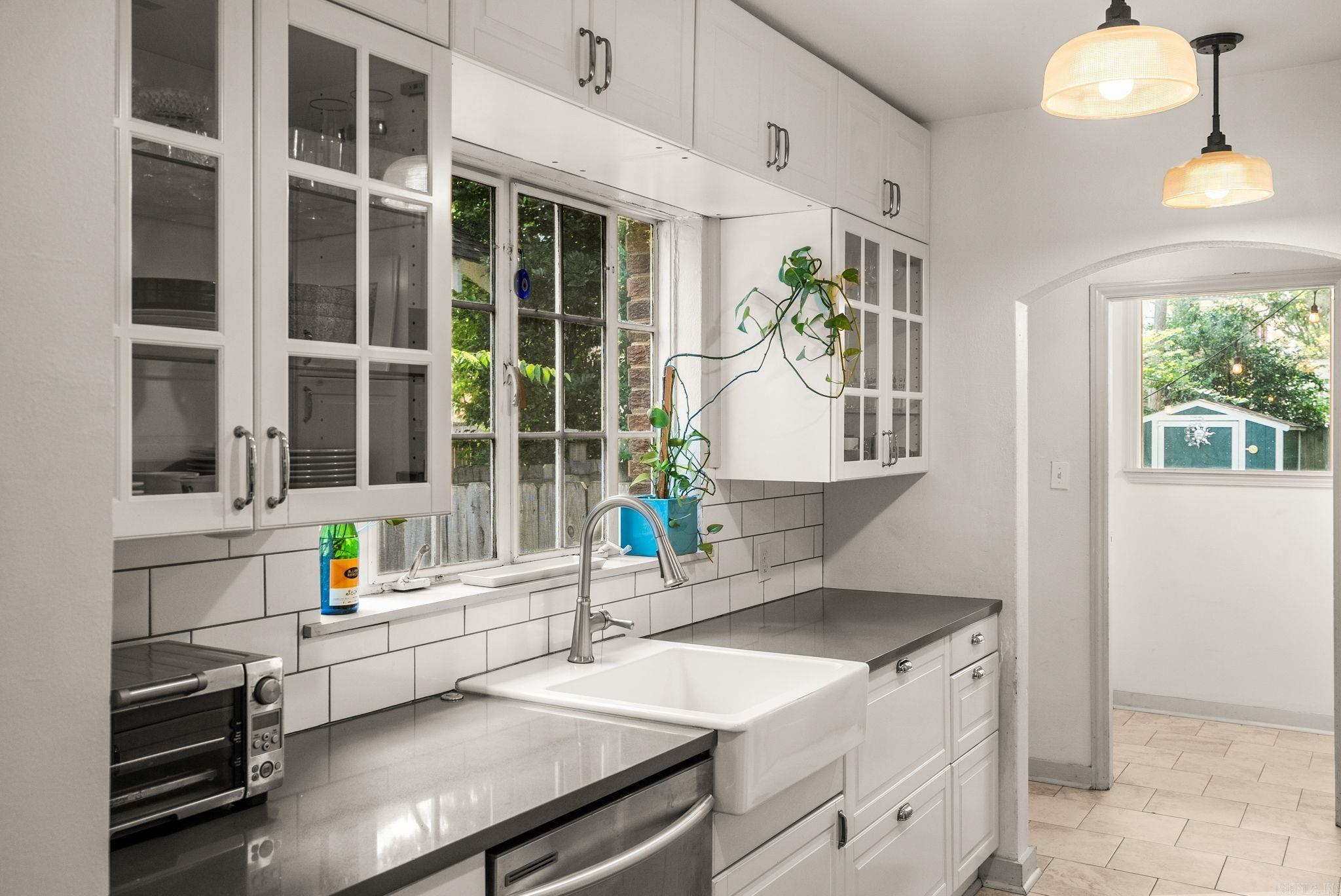 Weldon E Wrights - Residential