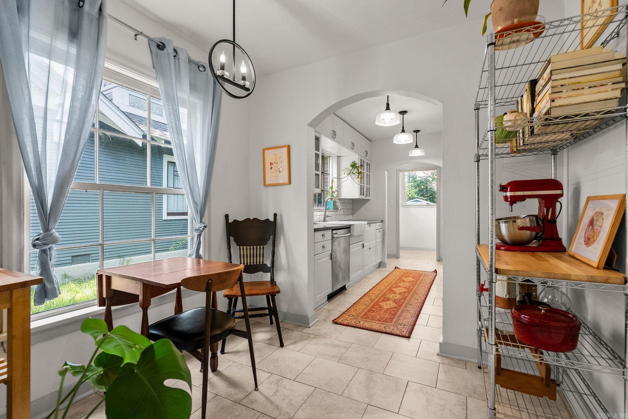 Weldon E Wrights - Residential