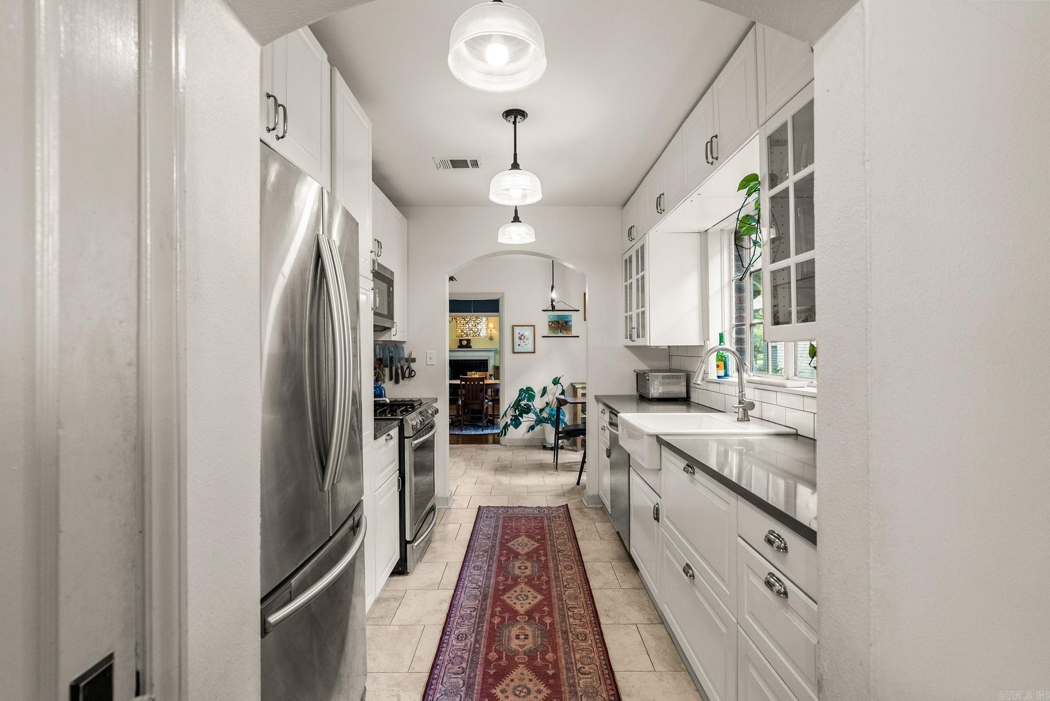 Weldon E Wrights - Residential