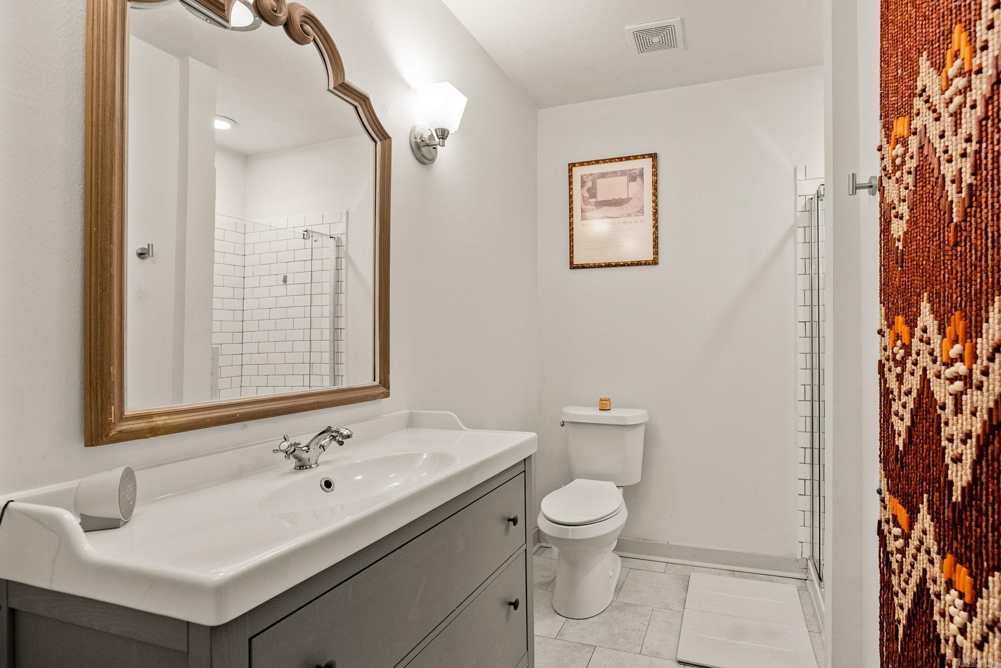 Weldon E Wrights - Residential