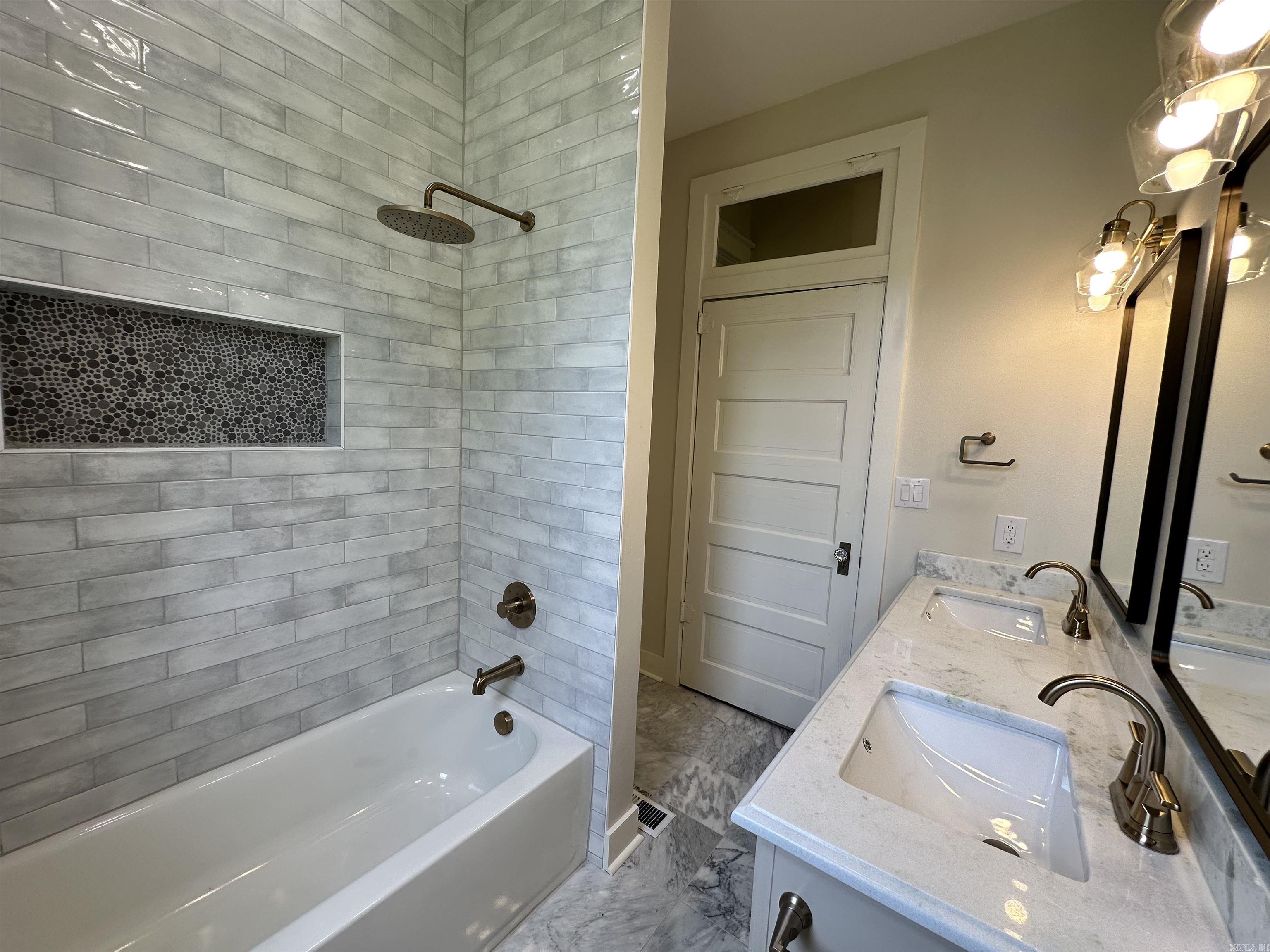 KIMBALL SOUTH PARK - Residential