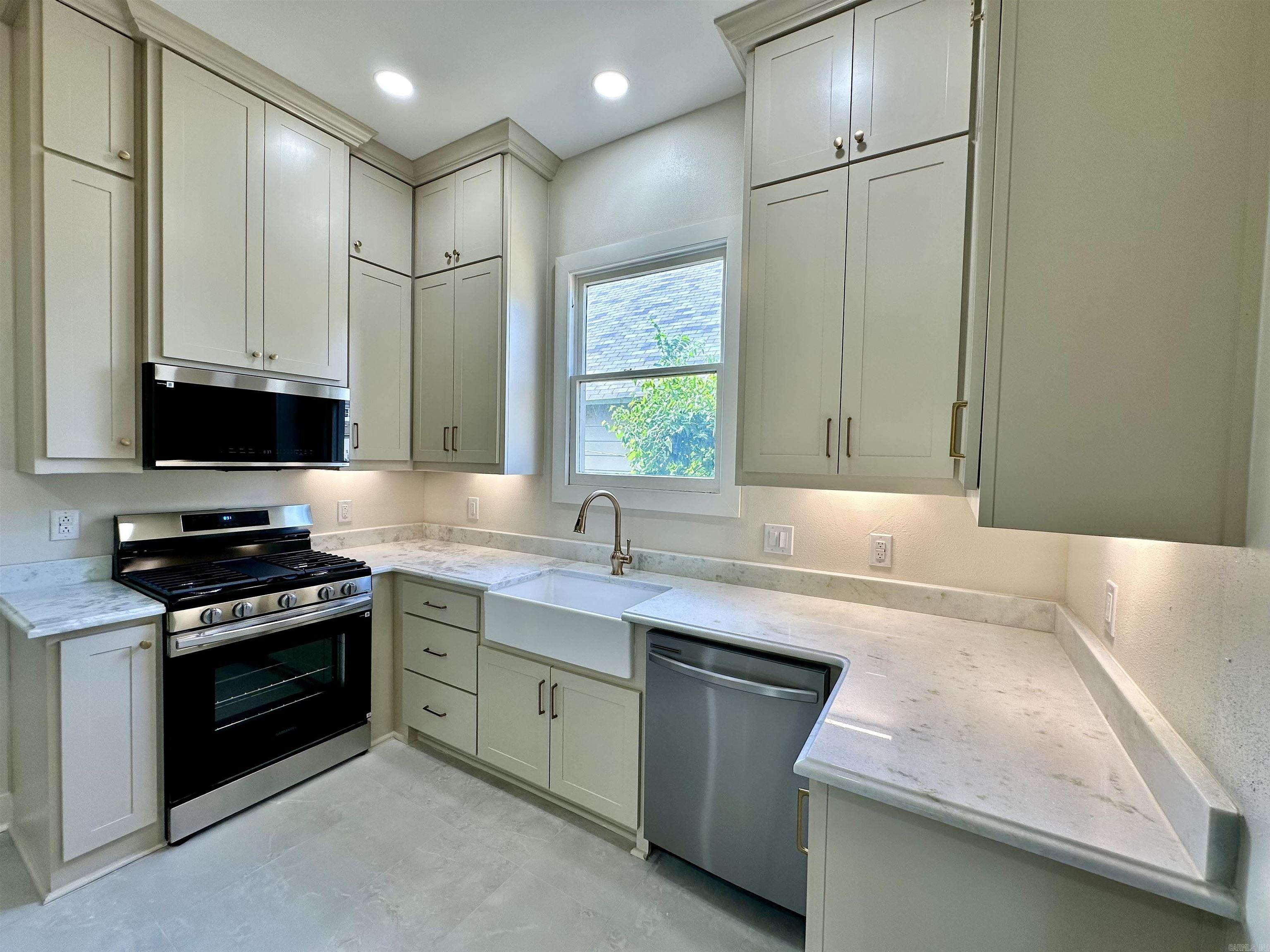 KIMBALL SOUTH PARK - Residential