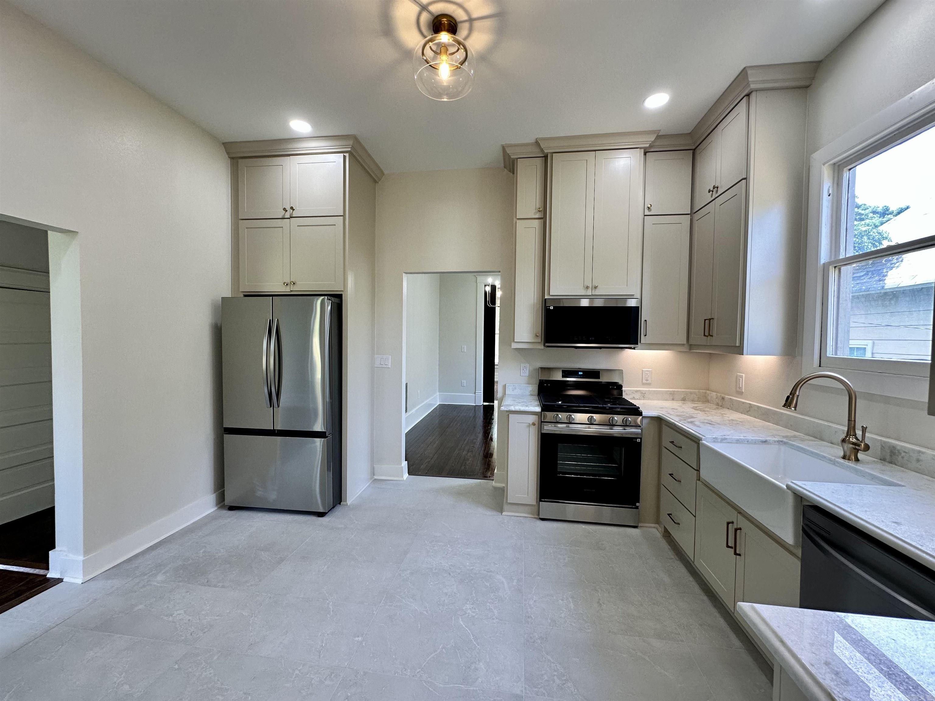 KIMBALL SOUTH PARK - Residential