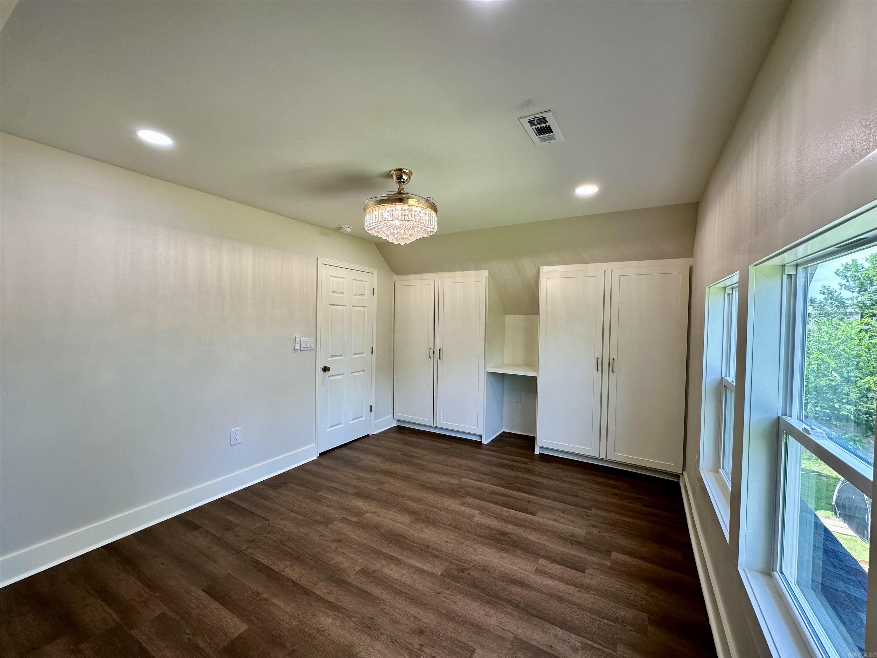 KIMBALL SOUTH PARK - Residential