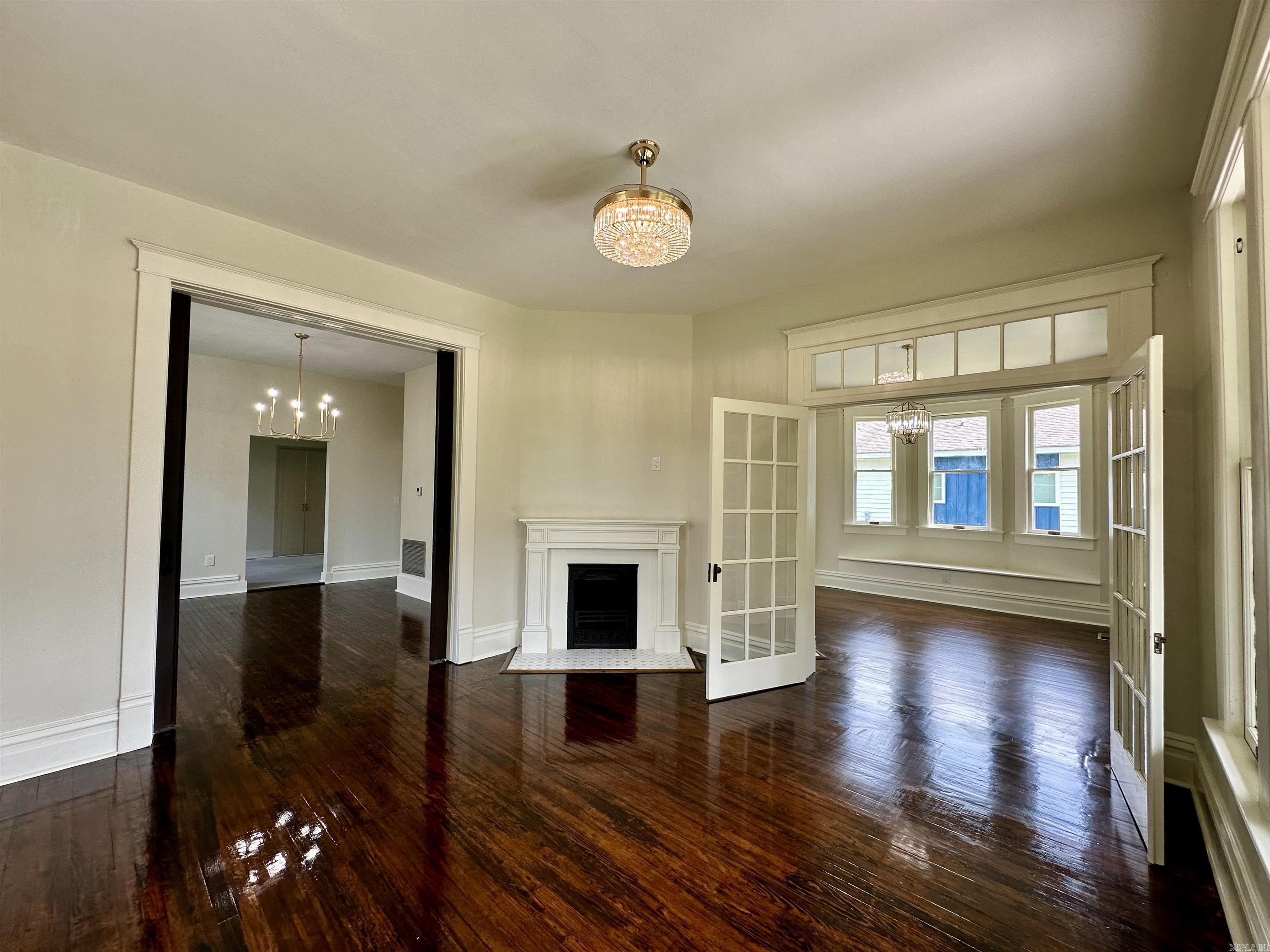 KIMBALL SOUTH PARK - Residential