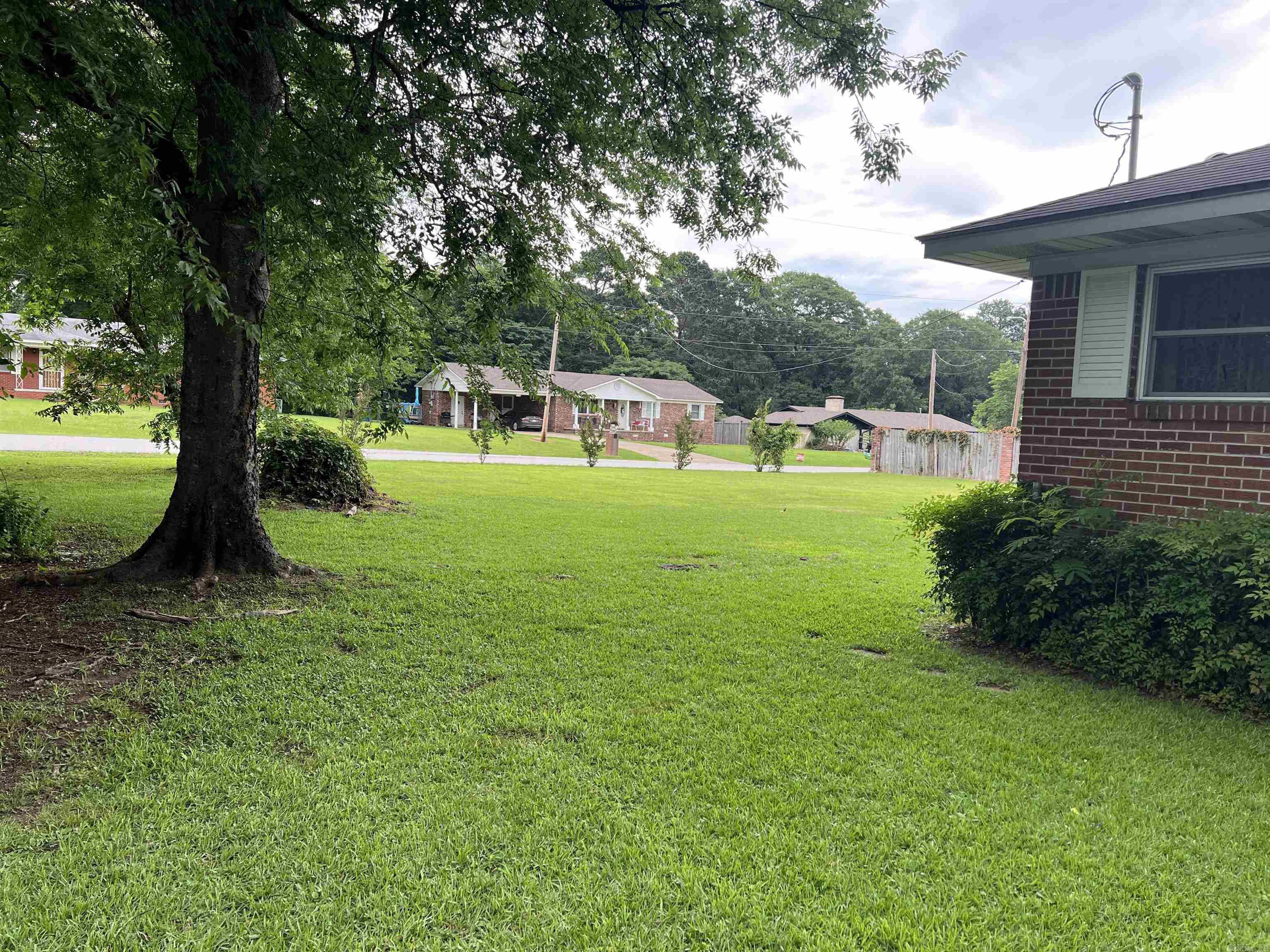 BROWNWOOD - Residential