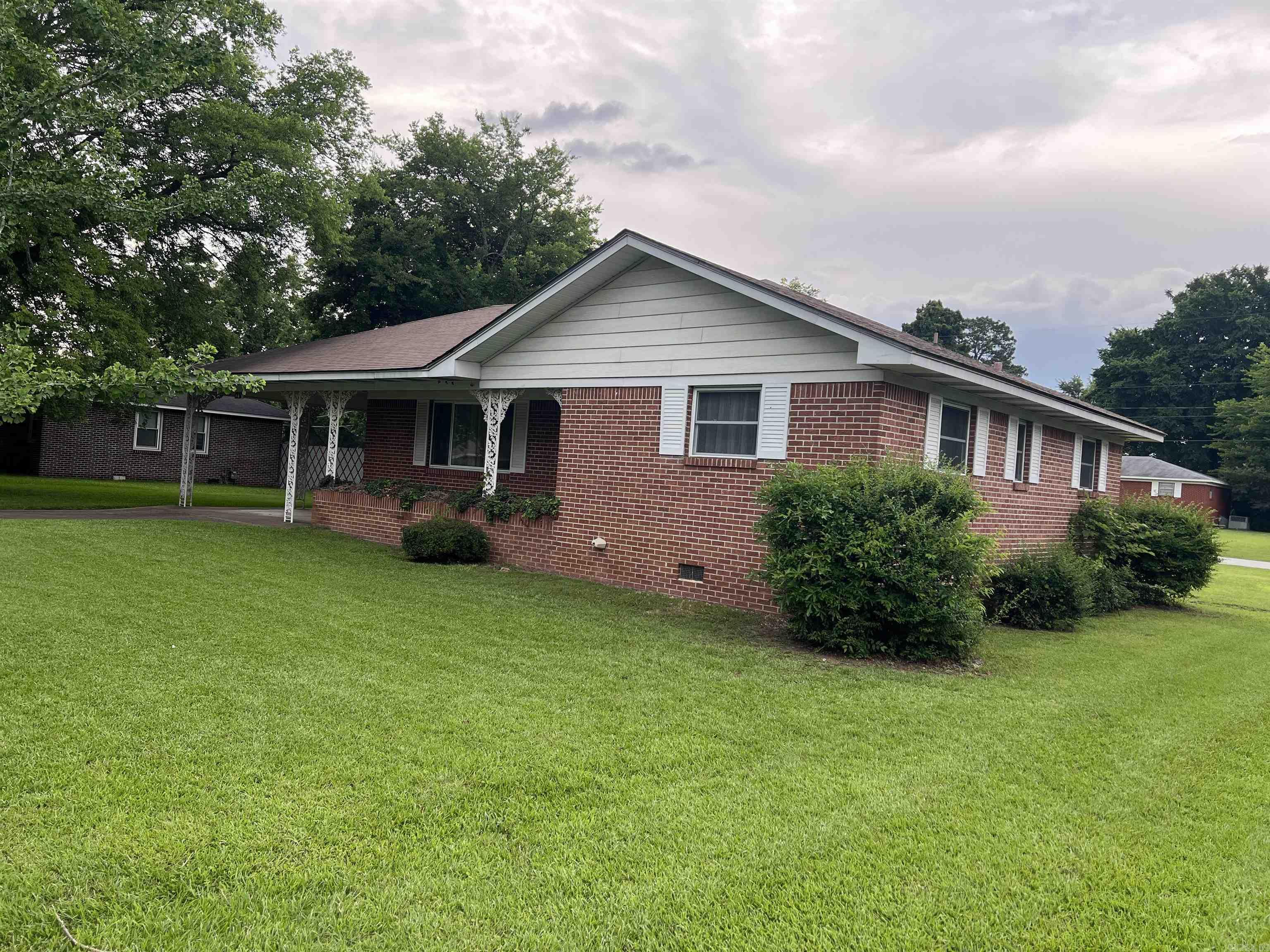 BROWNWOOD - Residential